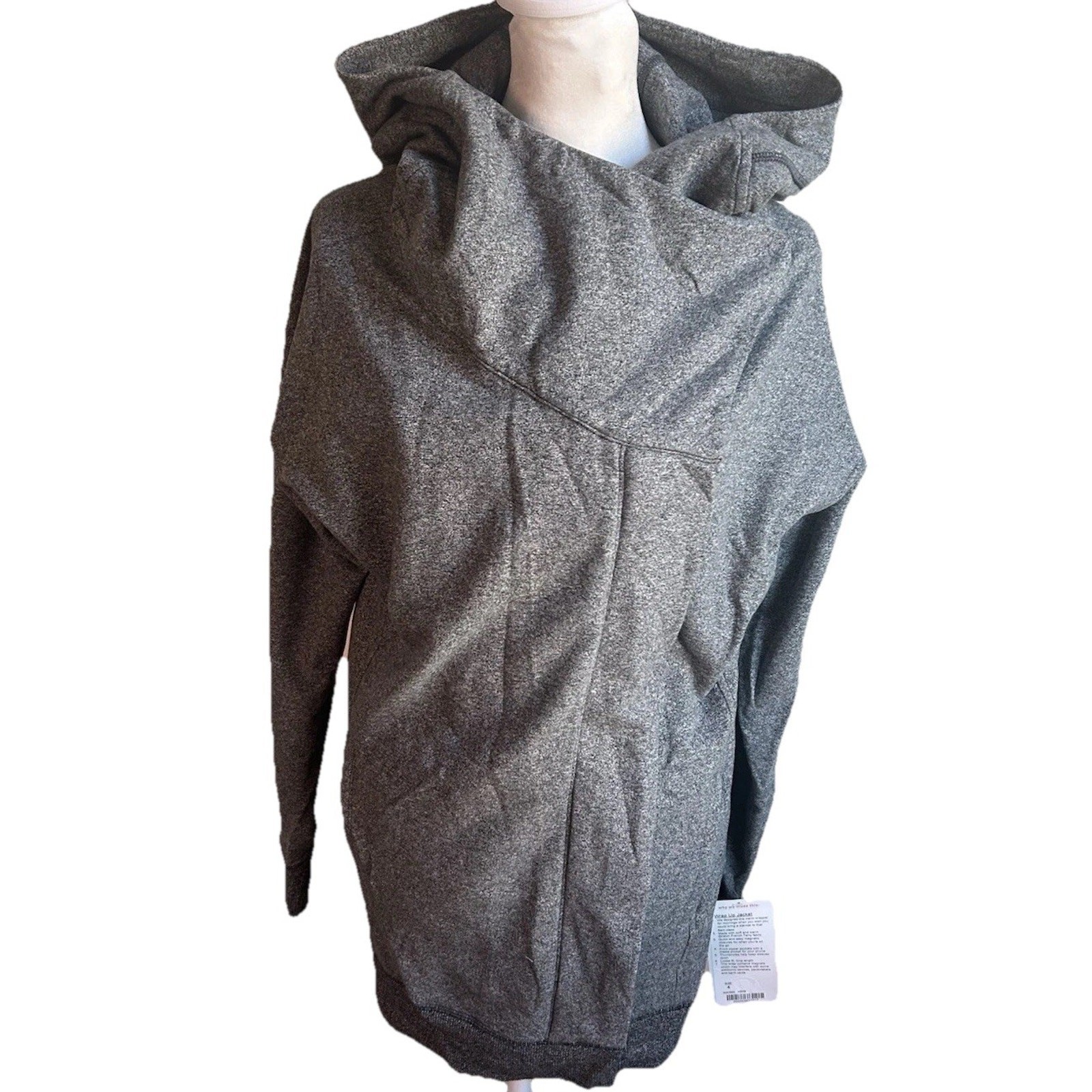 Lululemon Wrap Up Jacket Womens 4 Hooded Long Zip Magnetic Close NWT Active