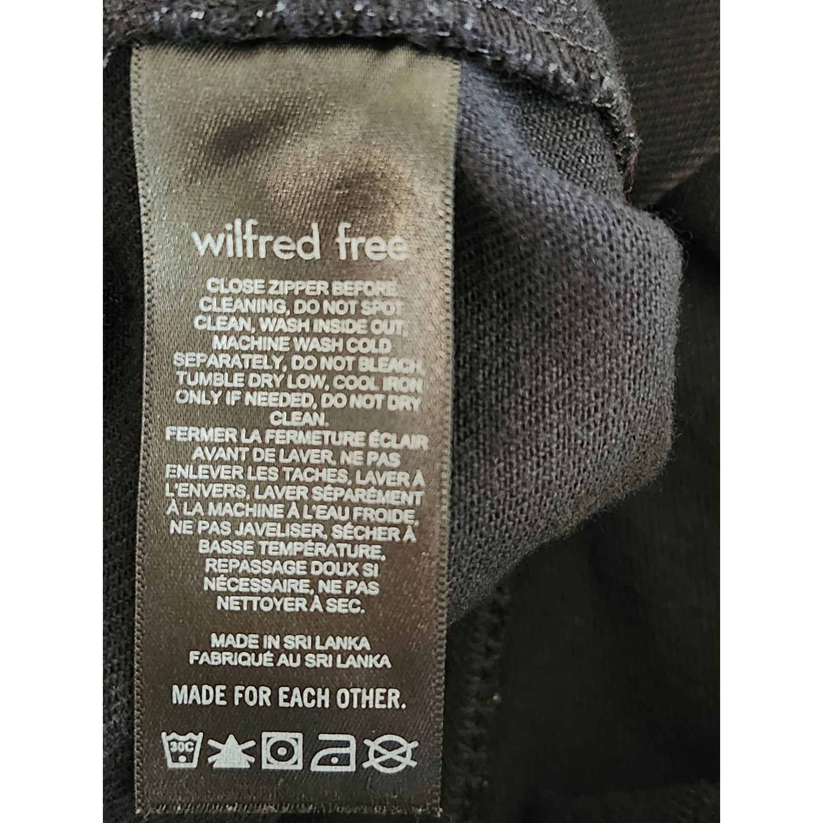 Wilfred Free Black Utility Straight Leg Jeans Size 0 High Rise Minimalist