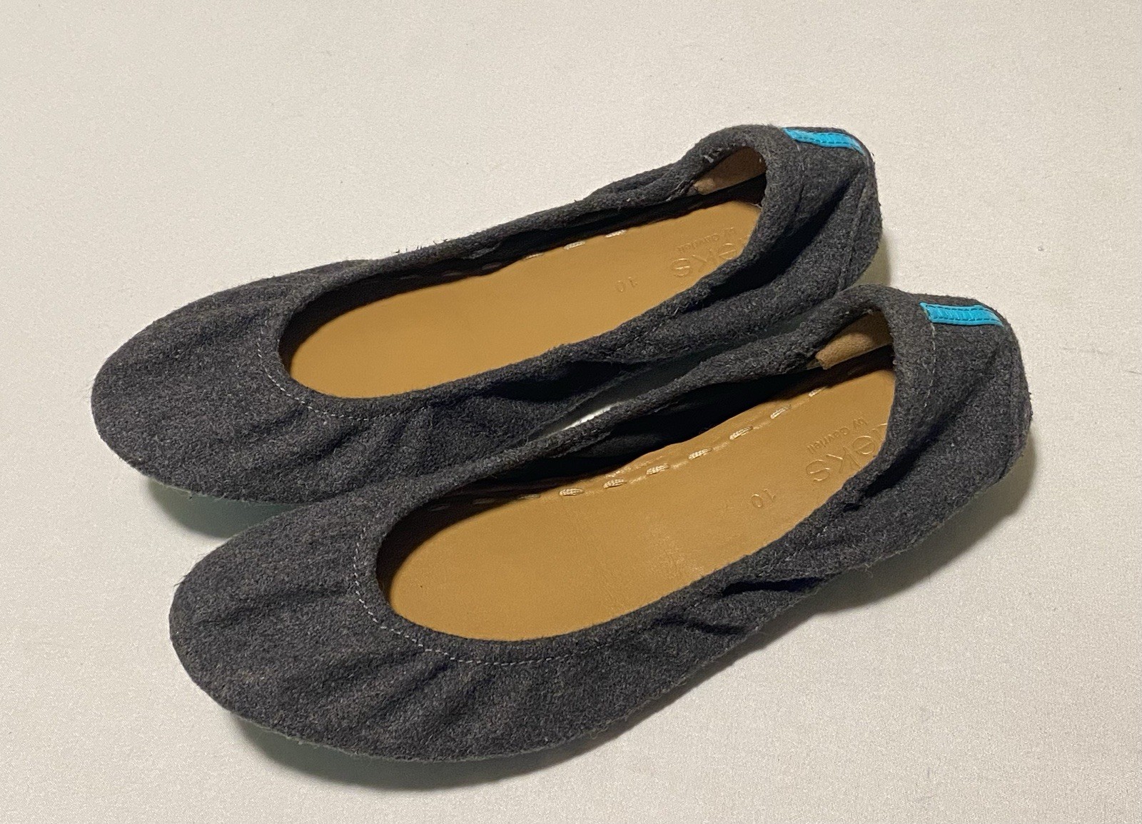 Tieks Greystone Vegan Ballet Flats Soft Neutral Gray Women’s Shoes Size 10