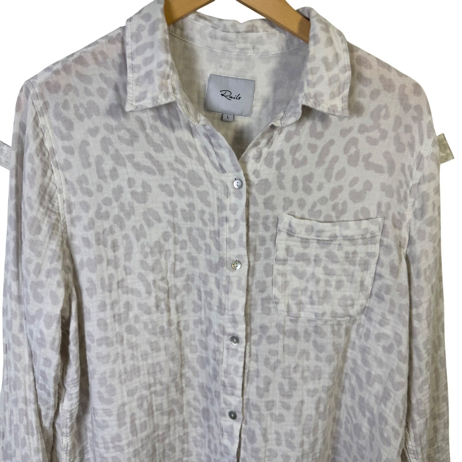 Rails Womens Shirt Large White Grey Cheetah Print Button Down Long Sleeve Gauzy