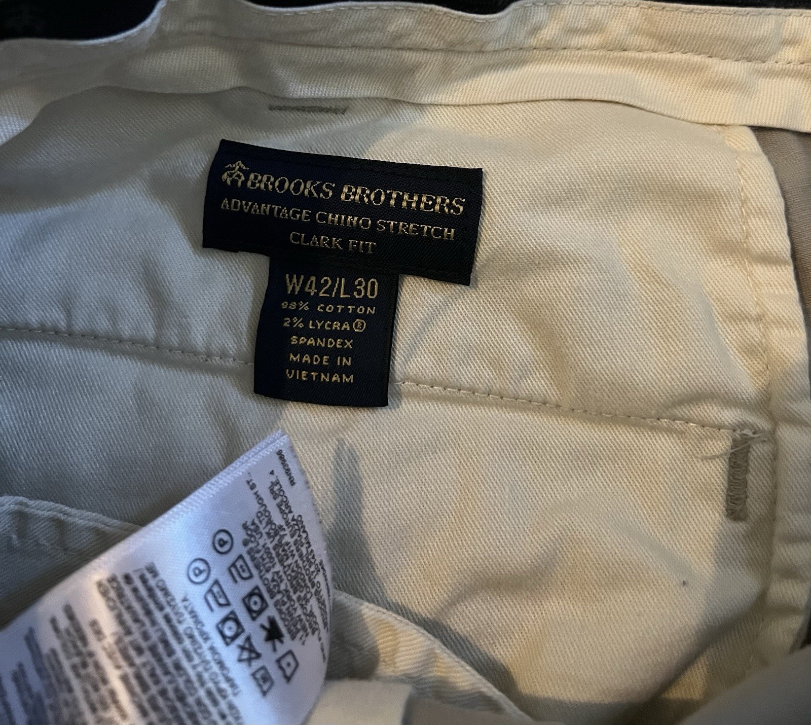 Brooks Brothers Clark Fit Chino Pants Mens 42×30 Beige Stretch Flat Front