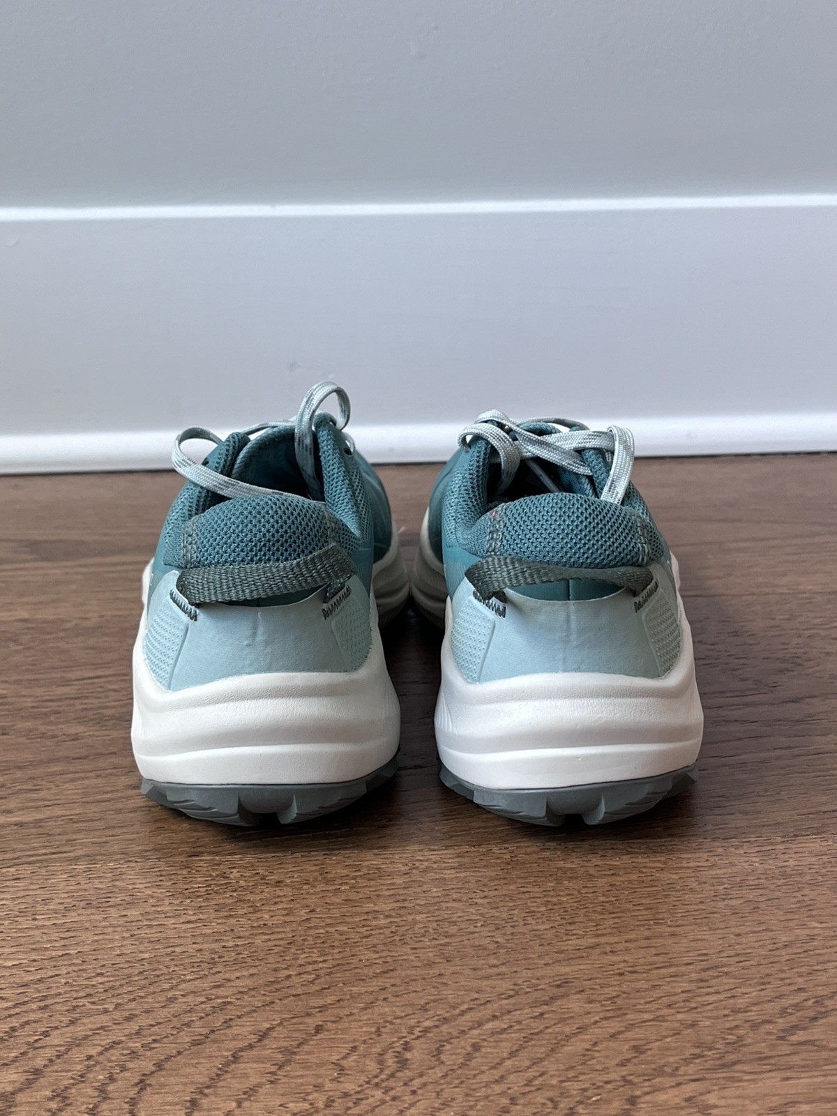 Oboz Katabatic Lace Up Outdoor Hiking Shoes NEW Size 7 Blue Teal