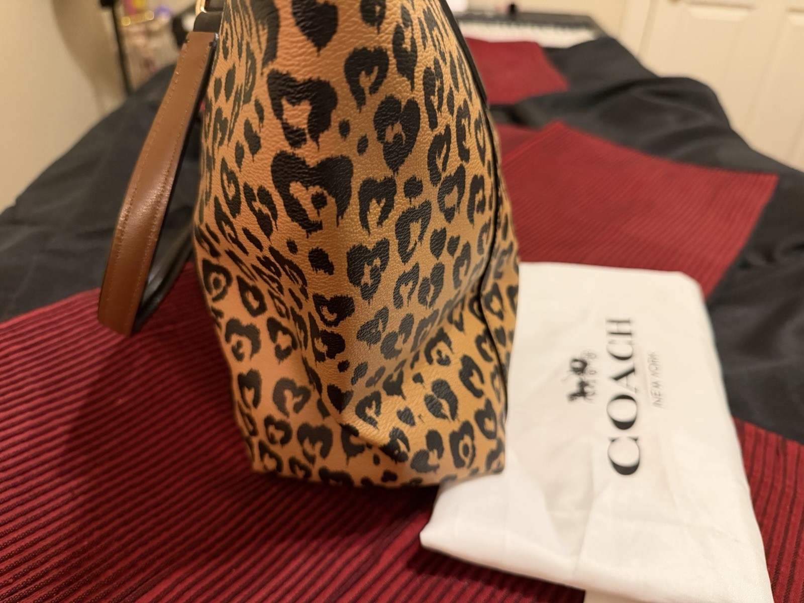 Coach Leopard Print Tote Zip Top Lined Inner Pockets Gold Hardware Dust Bag
