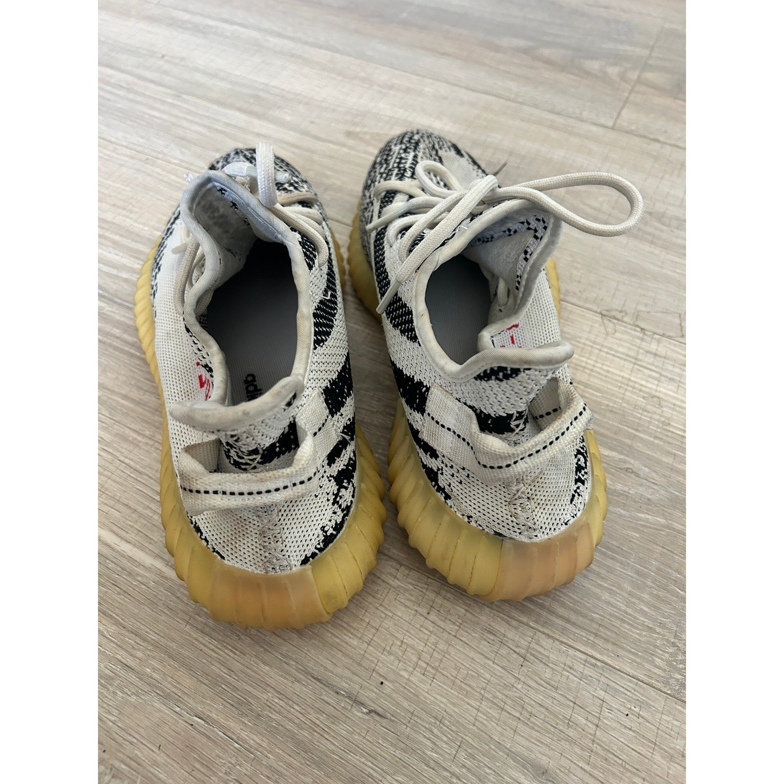 Adidas Yeezy Boost 350 V2 Zebra CP9654 Mens Sneakers Size US8.5