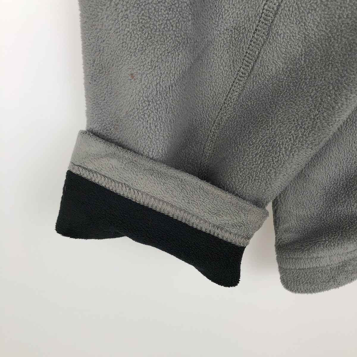 Used Patagonia 25855FA11 fleece jacket men’s size M (approx.)