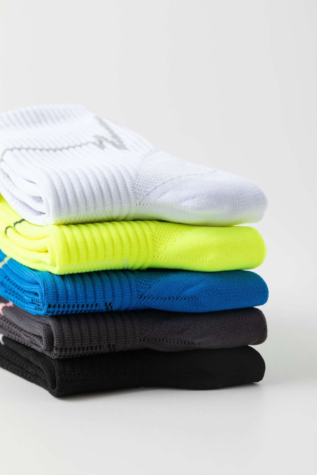 5Pairs Running Compression Socks for Men Crew Socks with Cushion Sport socks