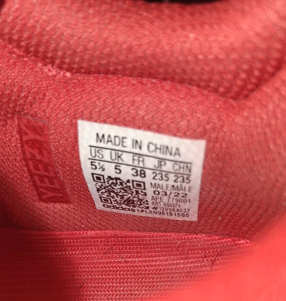 adidas Yeezy Boost 700 Size 5.5 High-Resolution Re