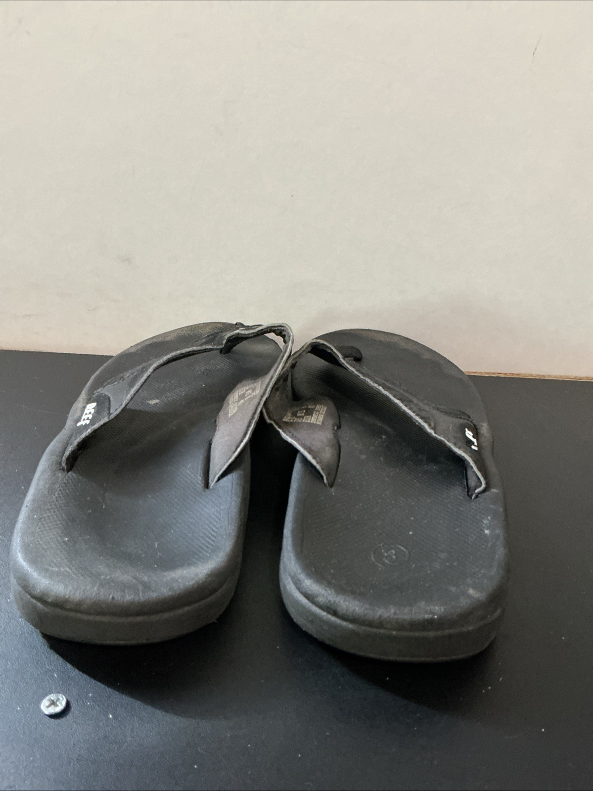 Reef Fanning Men’s Flip-Flop Sandals – Black Size 8 Worn