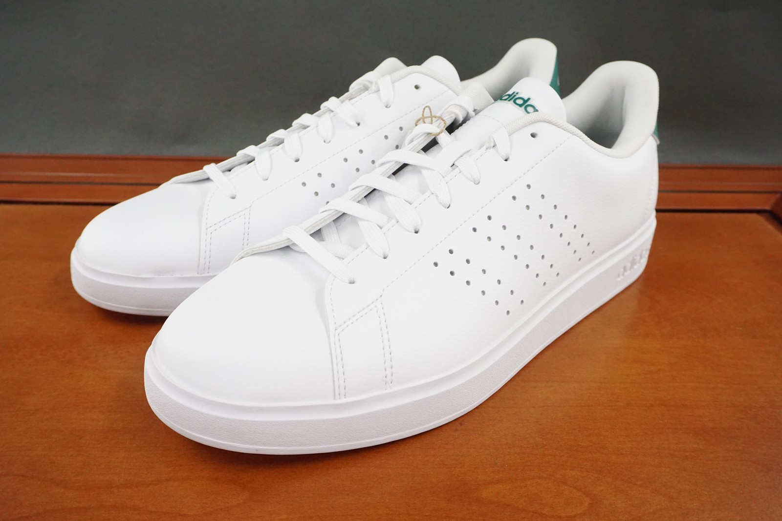 Adidas Advantage 2.0 Shoes Mens Size 12 White Green Cloudfoam Lace Up Comfort