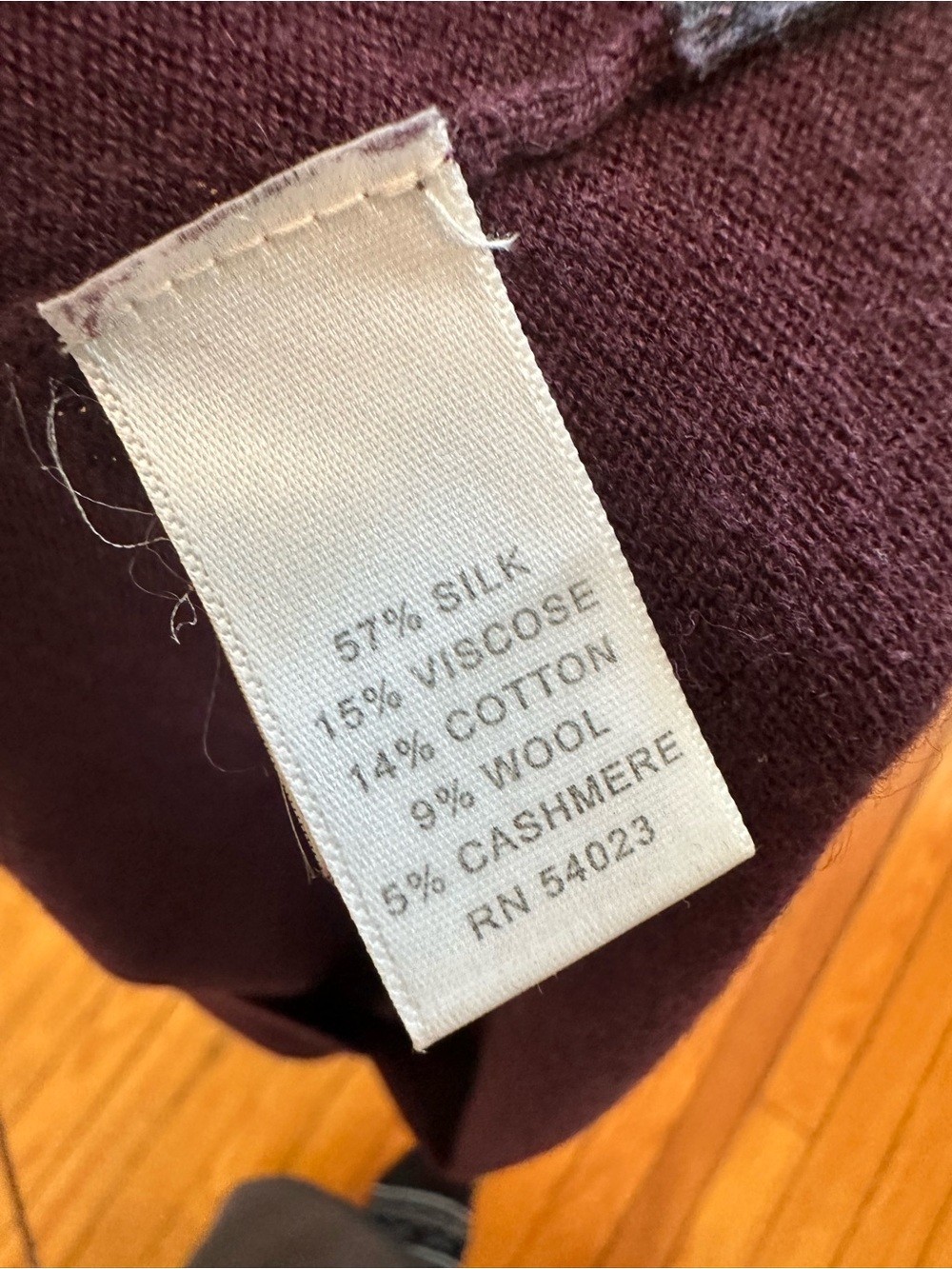 Banana Republic Purple Knot Front Long Sleeve Lightweight Sweater Size Medium