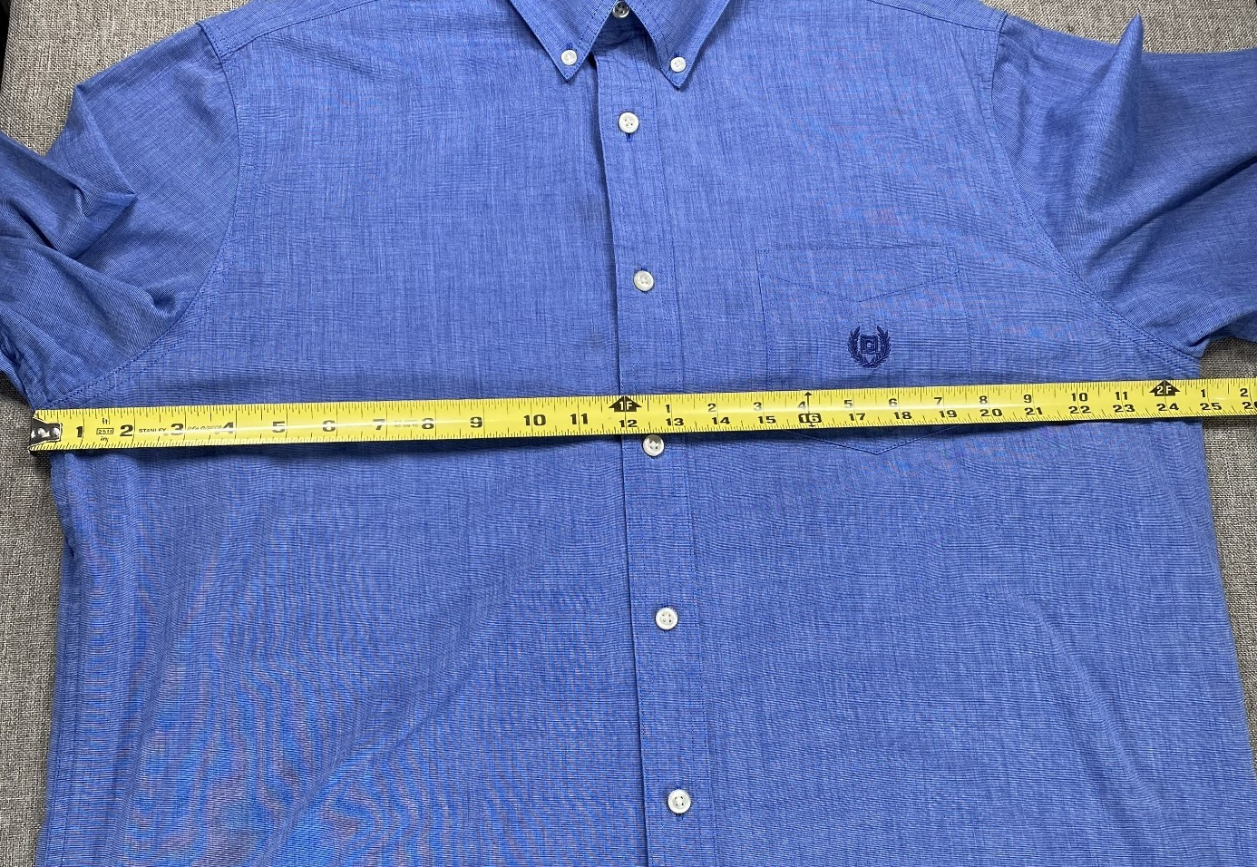 Chaps Button Down Shirt Top Men’s Large Blue Long Sleeve Pockets Easy Care