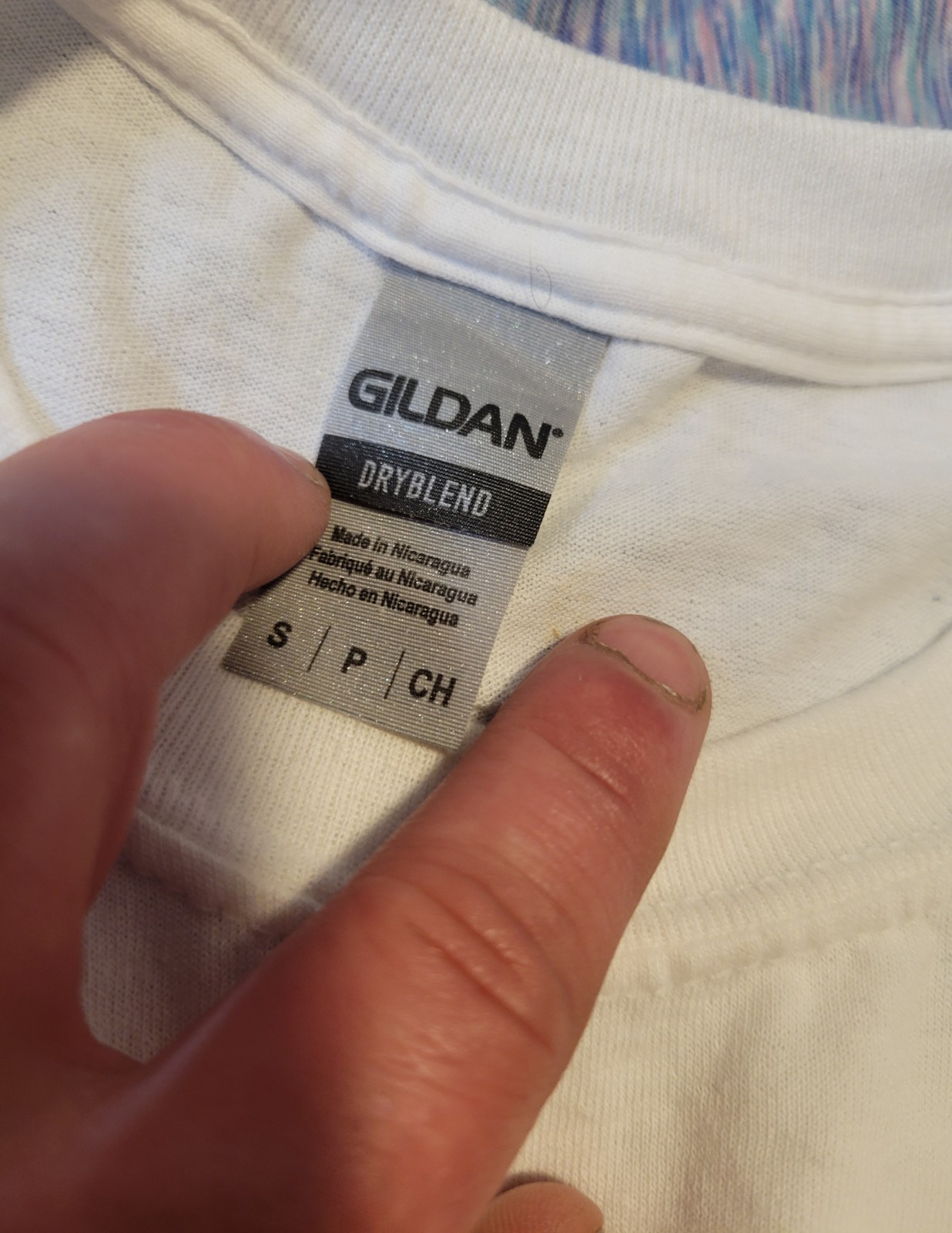 Gildan DryBlend White T-Shirt – Size S (344)
