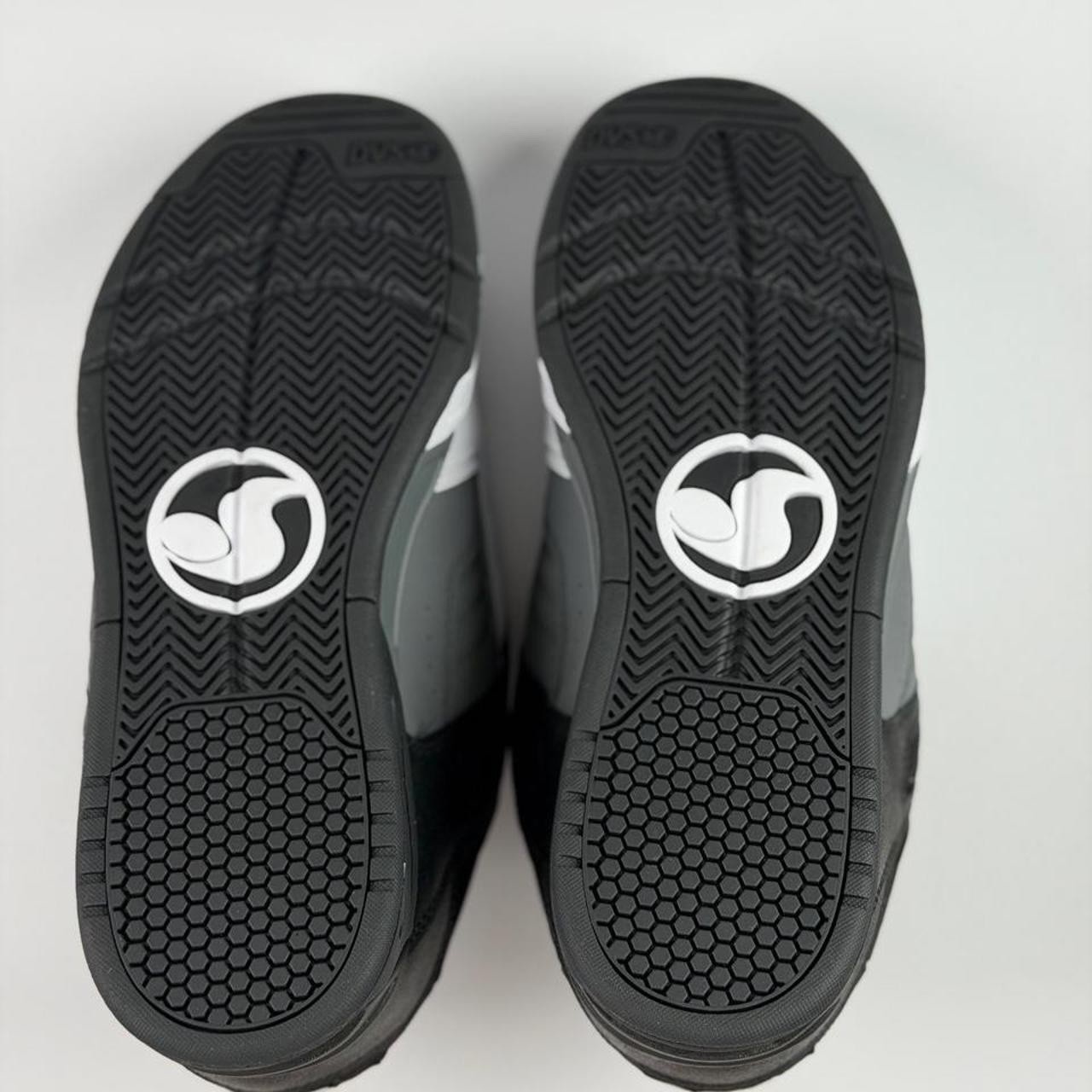 DVS Shoes Enduro Heir in Black/White/Charcoal, Size 8.5