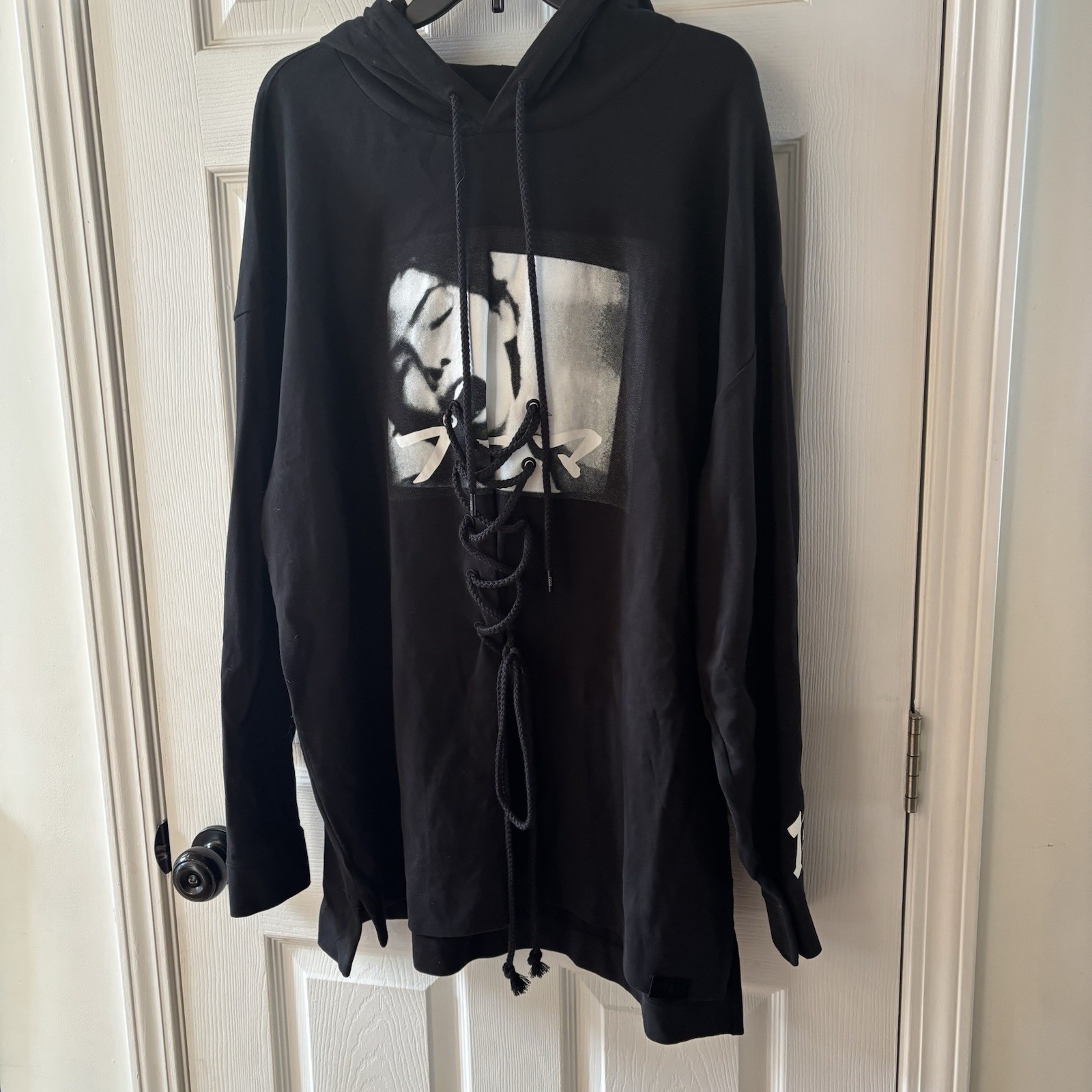 NWT Fenty x Puma by Rihanna Oversized Printed Hoodie Black Hitoshi Nomura LARGE