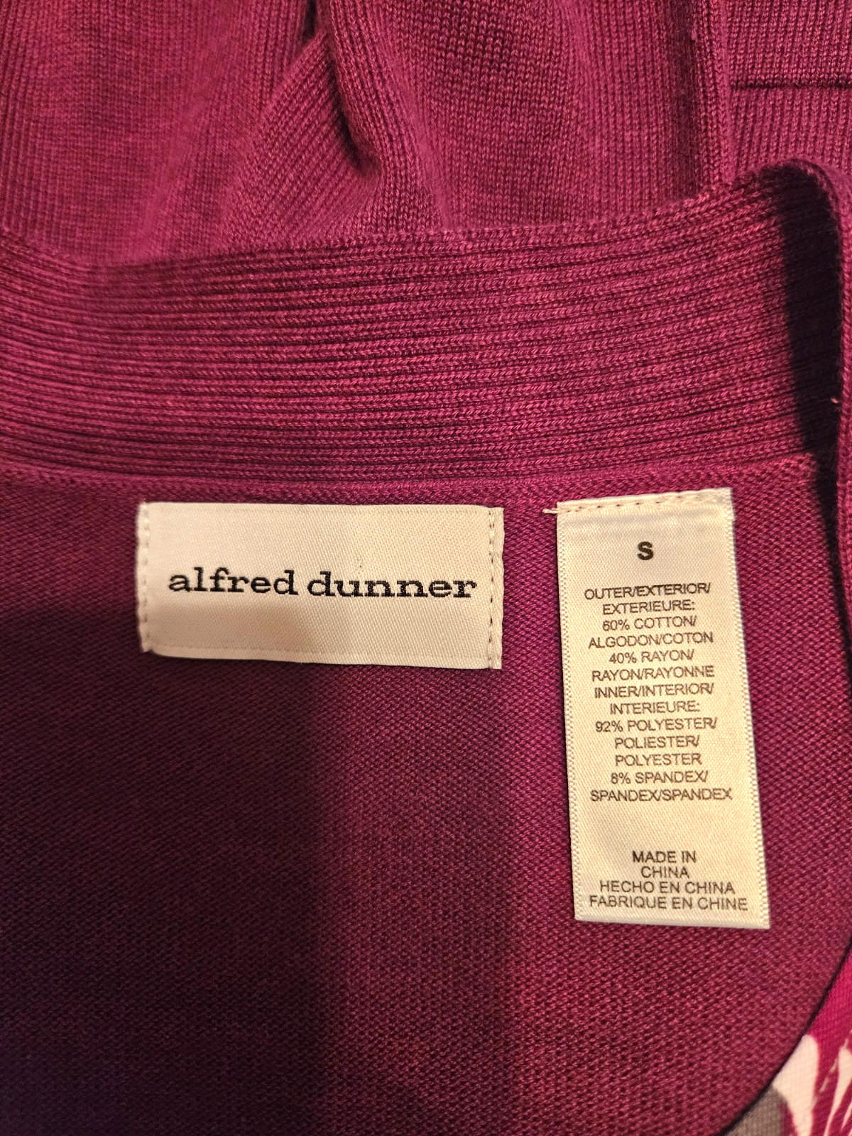 ALFRED DUNNER size S Two-Fer Set Magenta Cardigan with printed top Beaded EUC