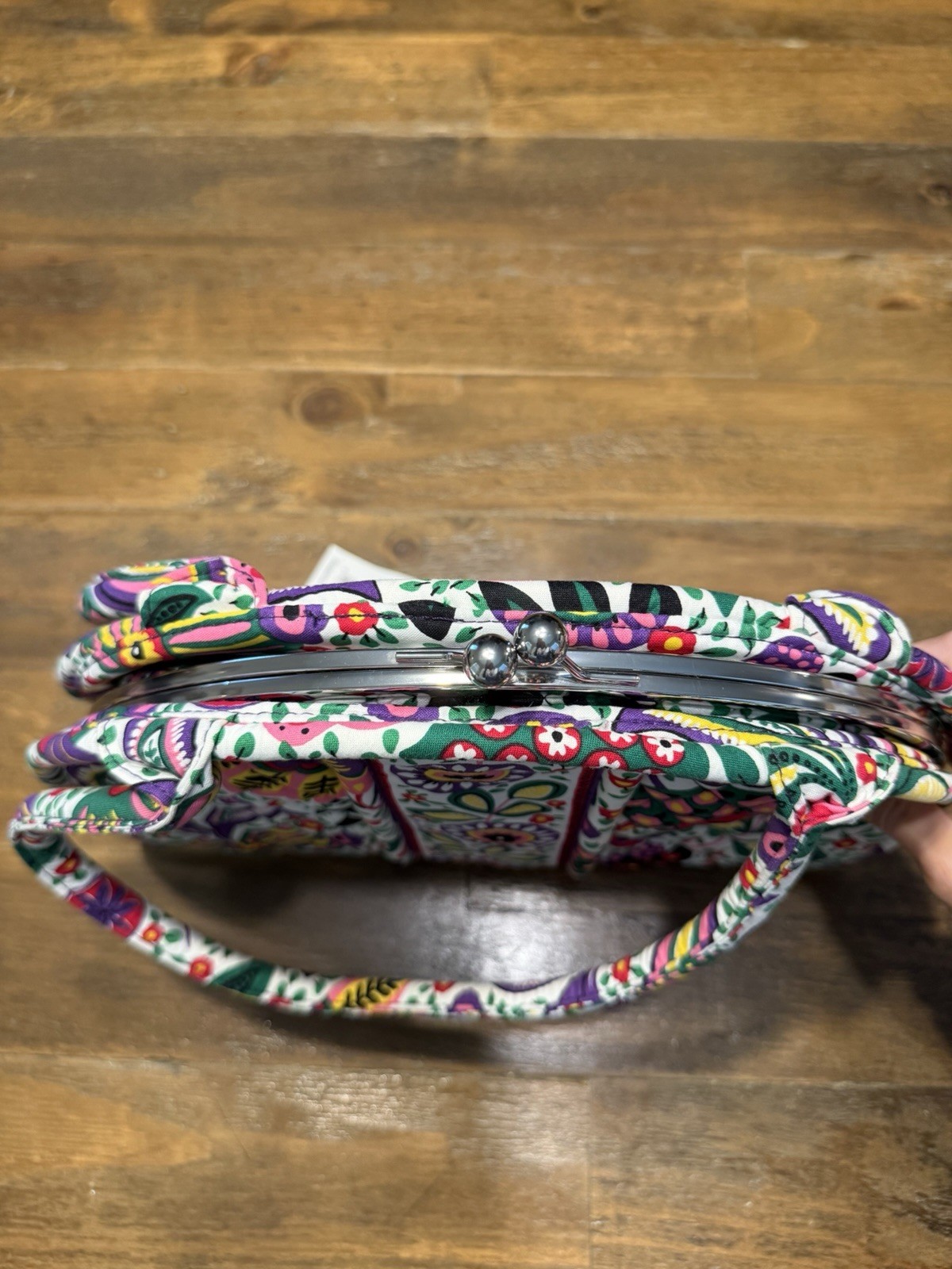 Vera Bradley Kiss Lock vibrant multi-color floral pattern.