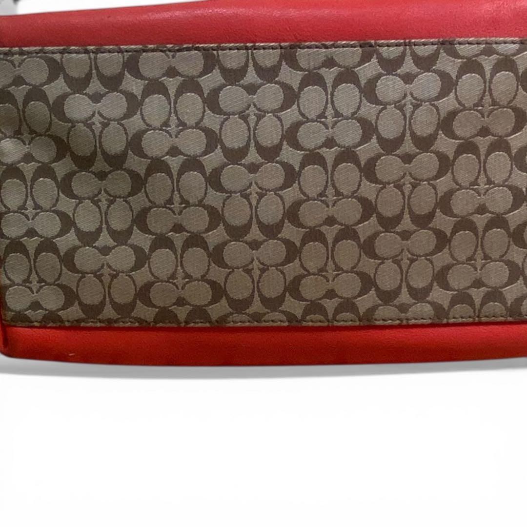 COACH Signature 19918 Shoulder Bag 23a