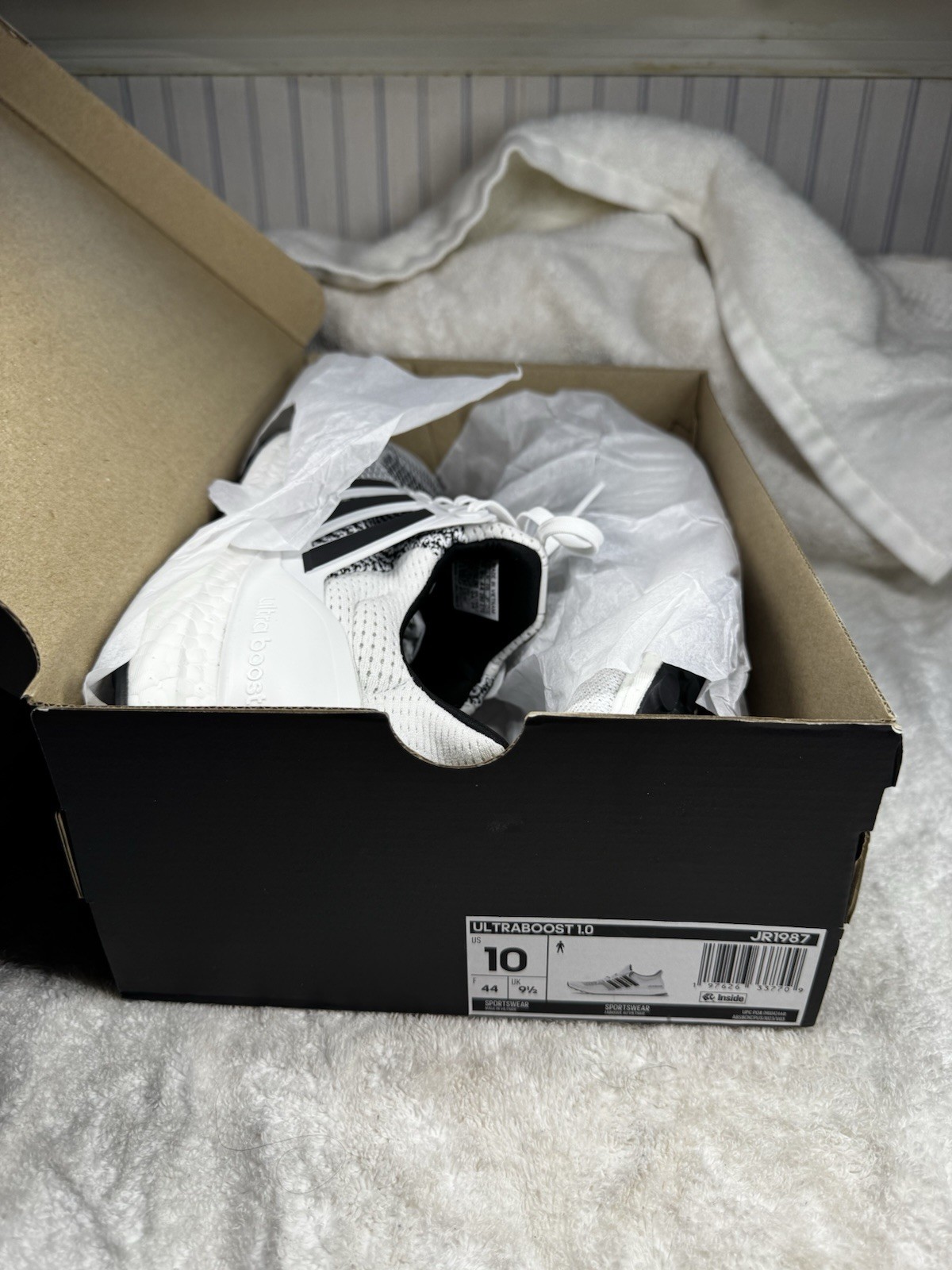 Size 10 Men’s – adidas UltraBoost 1.0 White Black