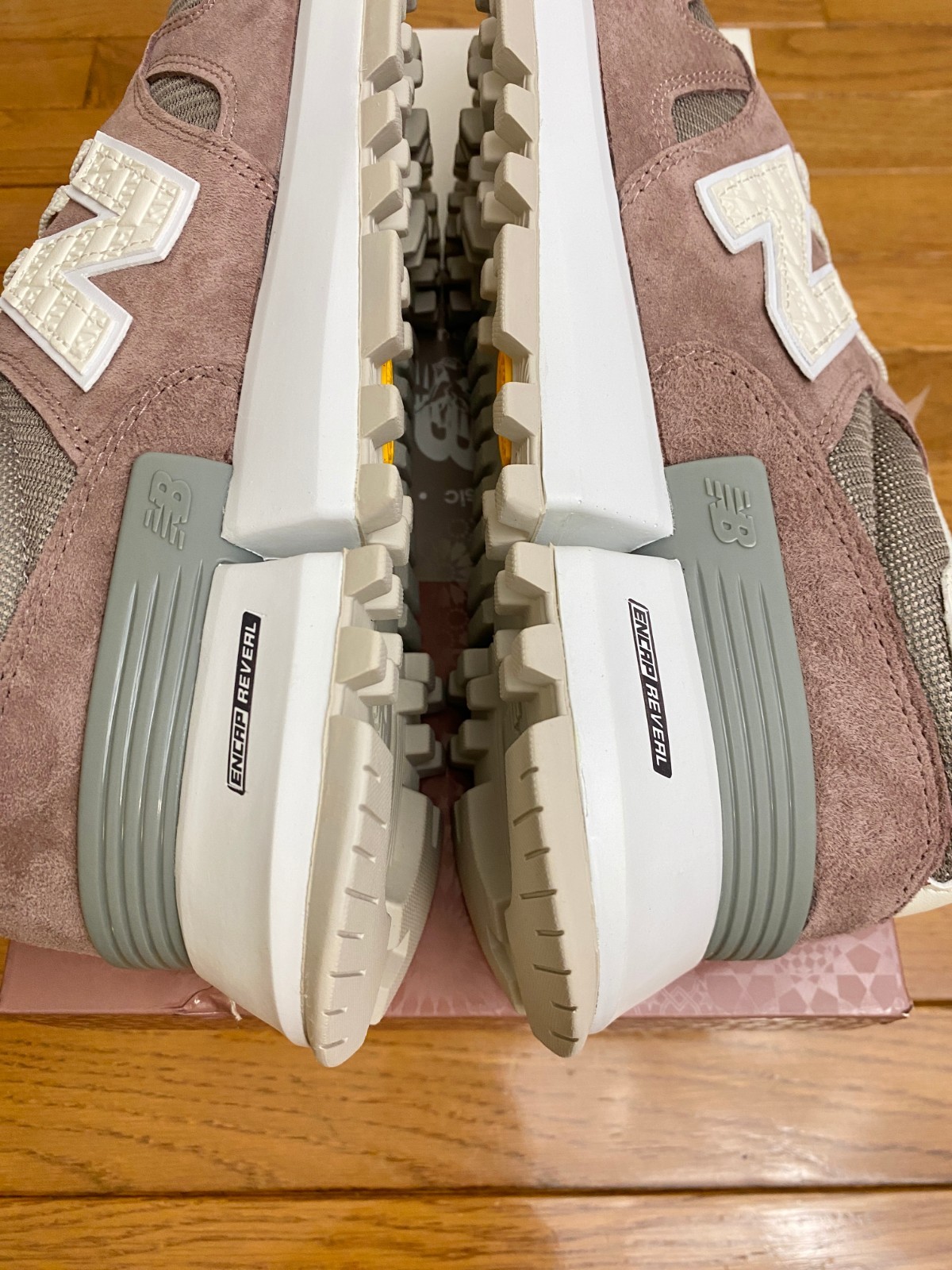New Balance Ronnie Fieg x RC 1300 10th Anniversary – Antler Size 10