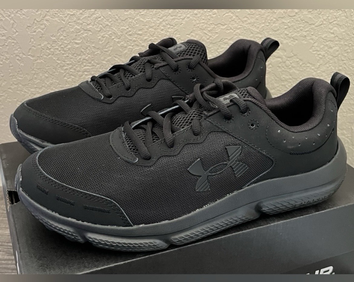 Under Armour Men’s Charged Assert 10 Shoes Black Color Size-10
