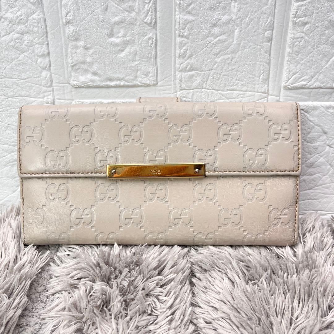 Good Condition GUCCI Shima Logo Plate W Hook White Long Wallet