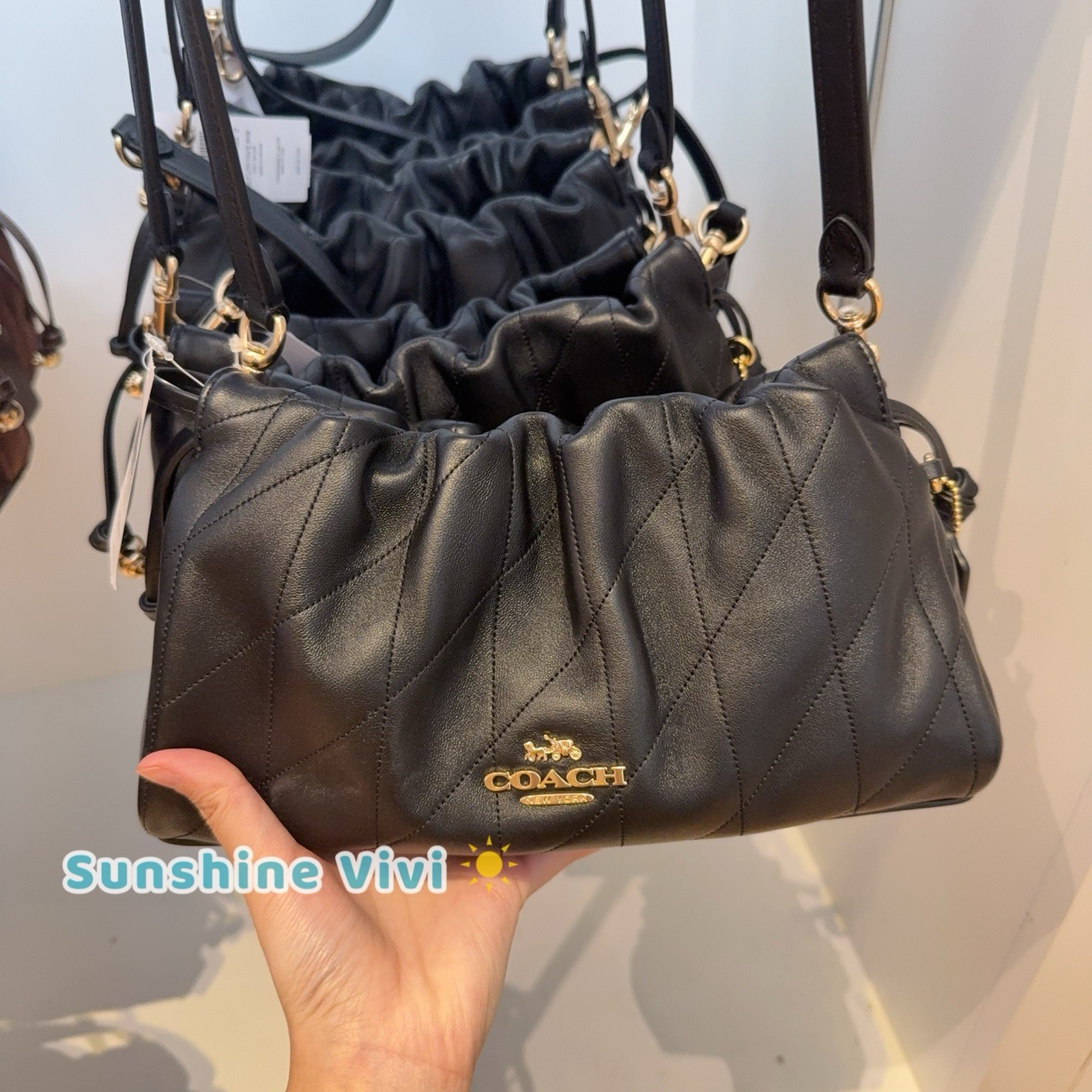 NWT Coach Faye Shoulder Bag With Quilting Gold/Black CCZ54 nappa leather