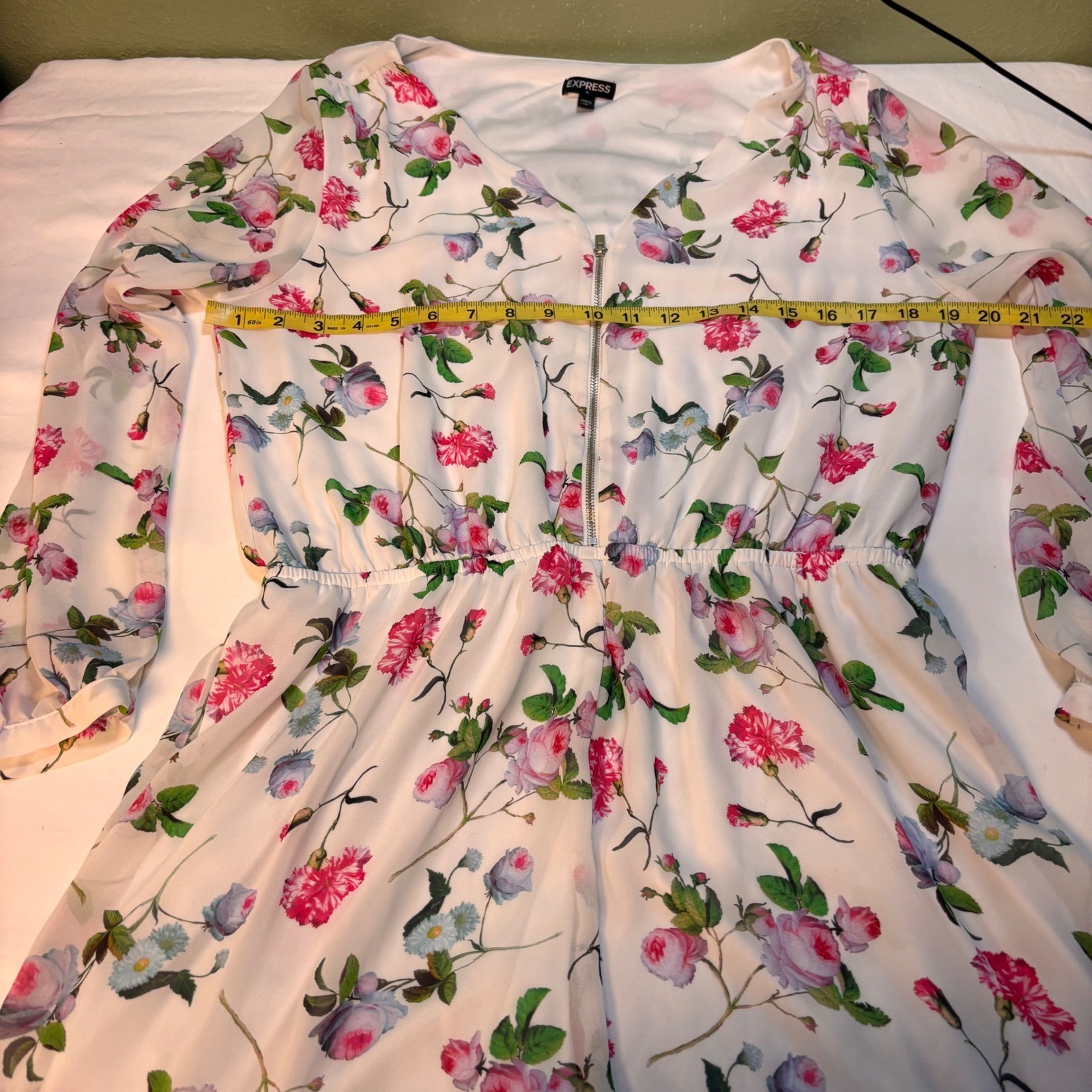 Express Floral Long Sleeve Romper Dress White Pink Roses Size L