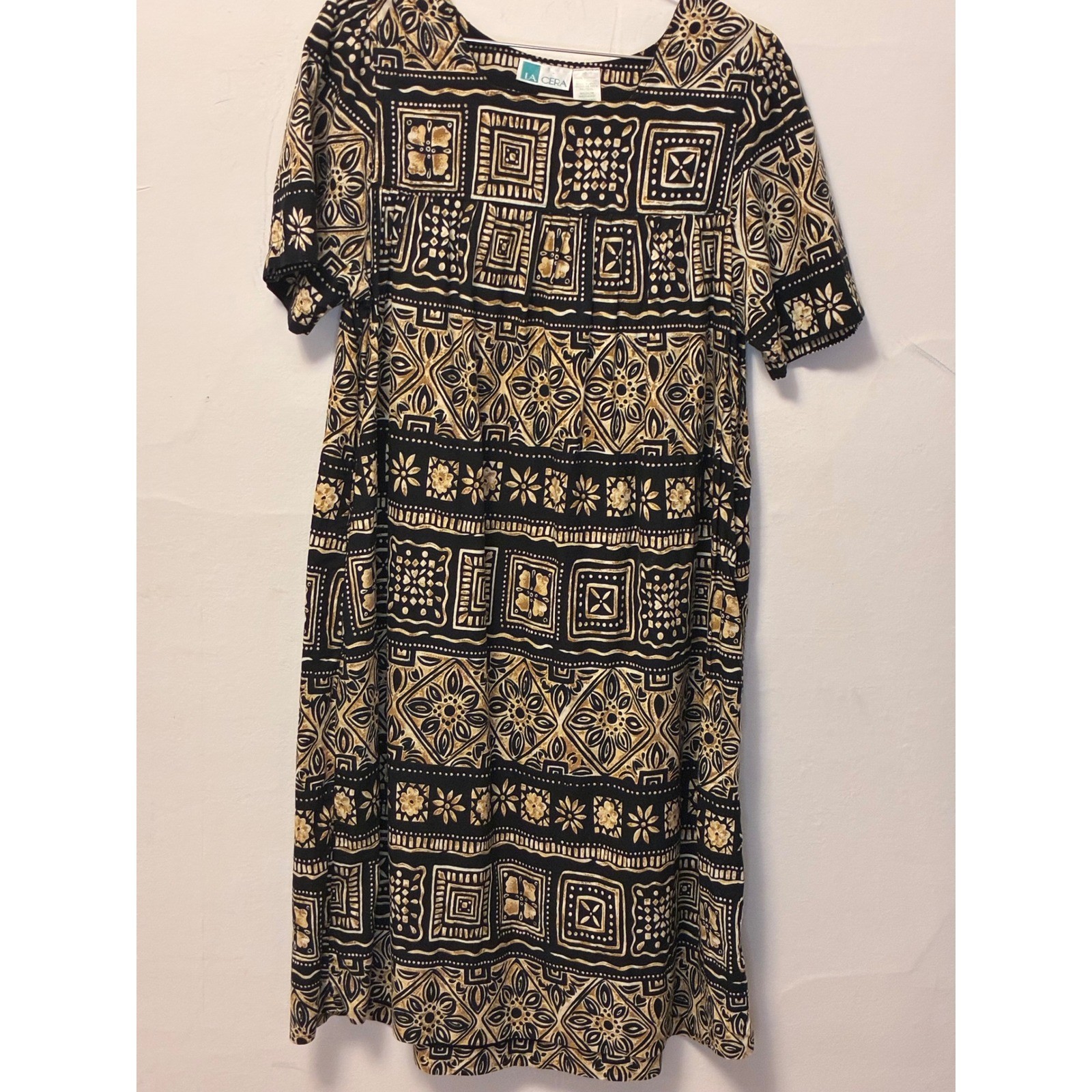 Vintage La Cera Cotton Batik Print Midi Dress Black Tan Geometric Pockets Medium