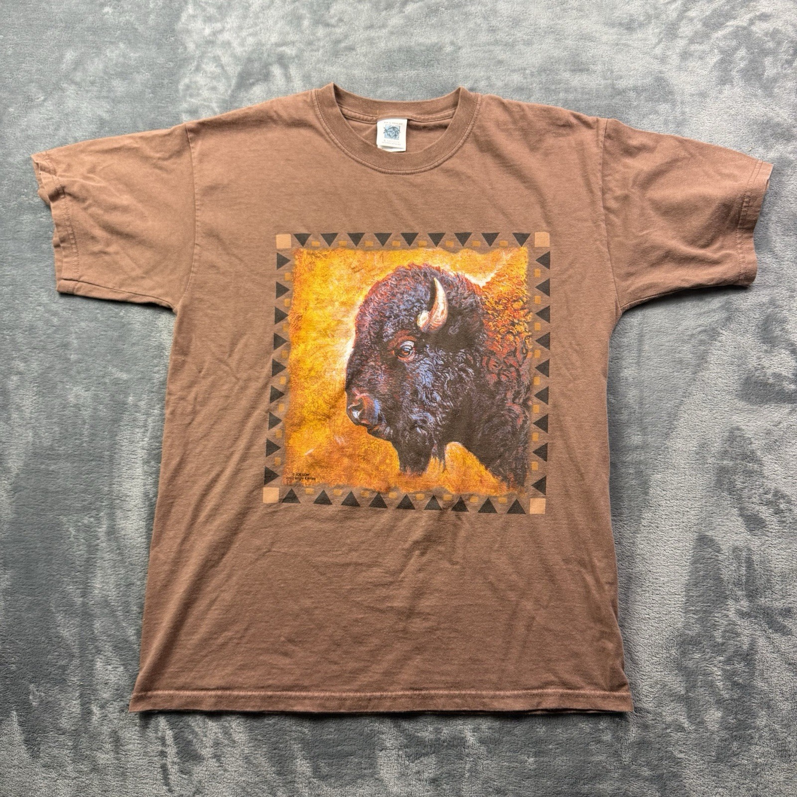 Jon Q Wright Artists Buffalo Bison Graphic T-Shirt Brown Native Art Size M