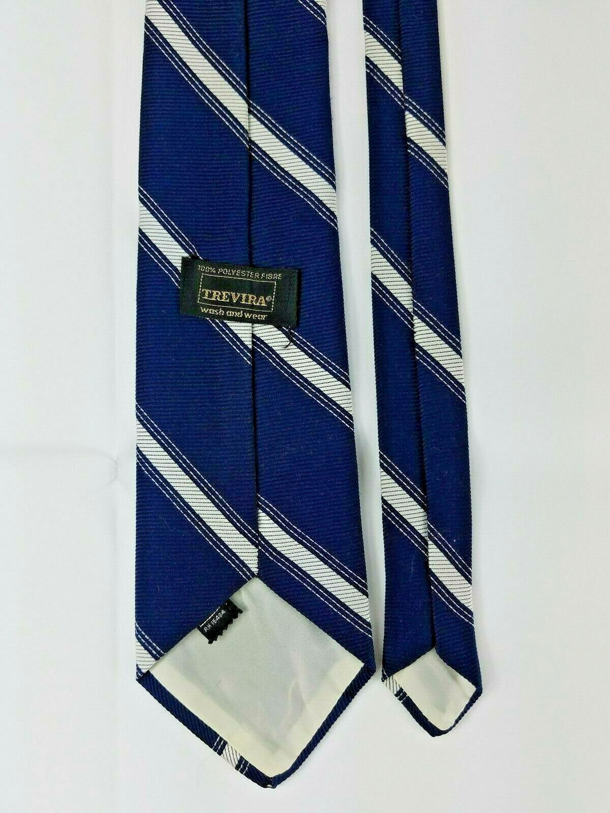 Trevira Necktie Tie Blue White Stripes Wash And Wear 16484 New