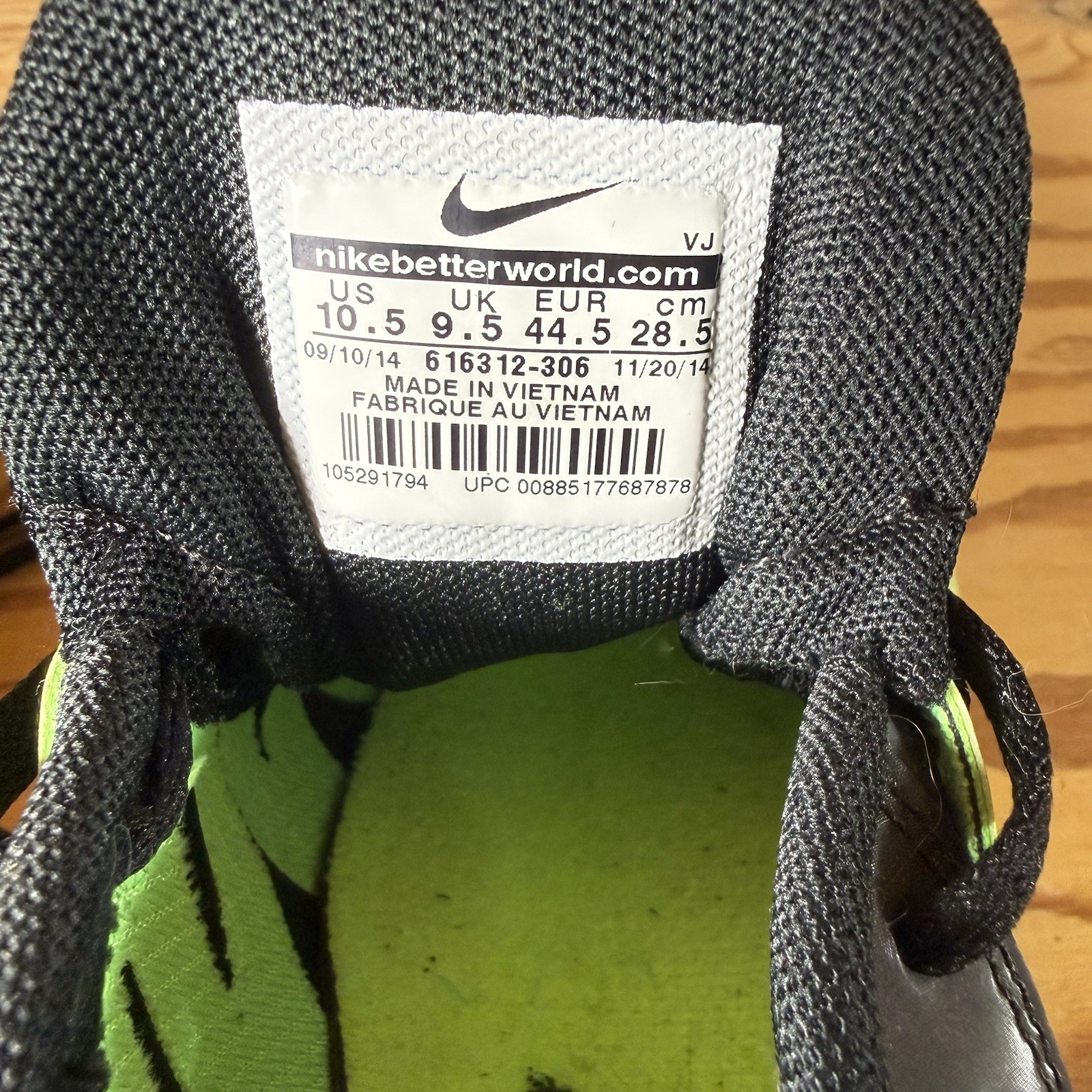 Nike Rival Mid Distance Racing Track Shoes Mens 10.5 Spikes Green &Black