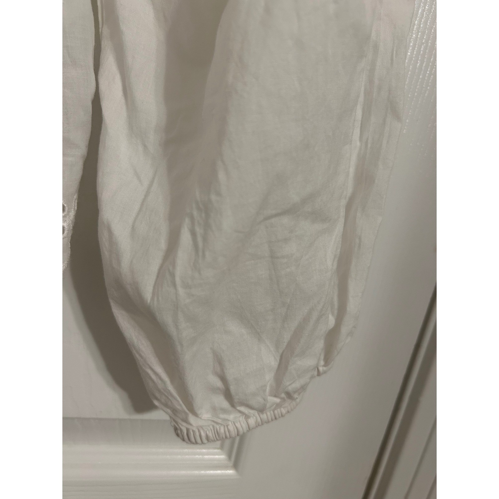 Old Navy Womens White Eyelet Cotton Puff Sleeve Peplum Blouse Top Size M NWT