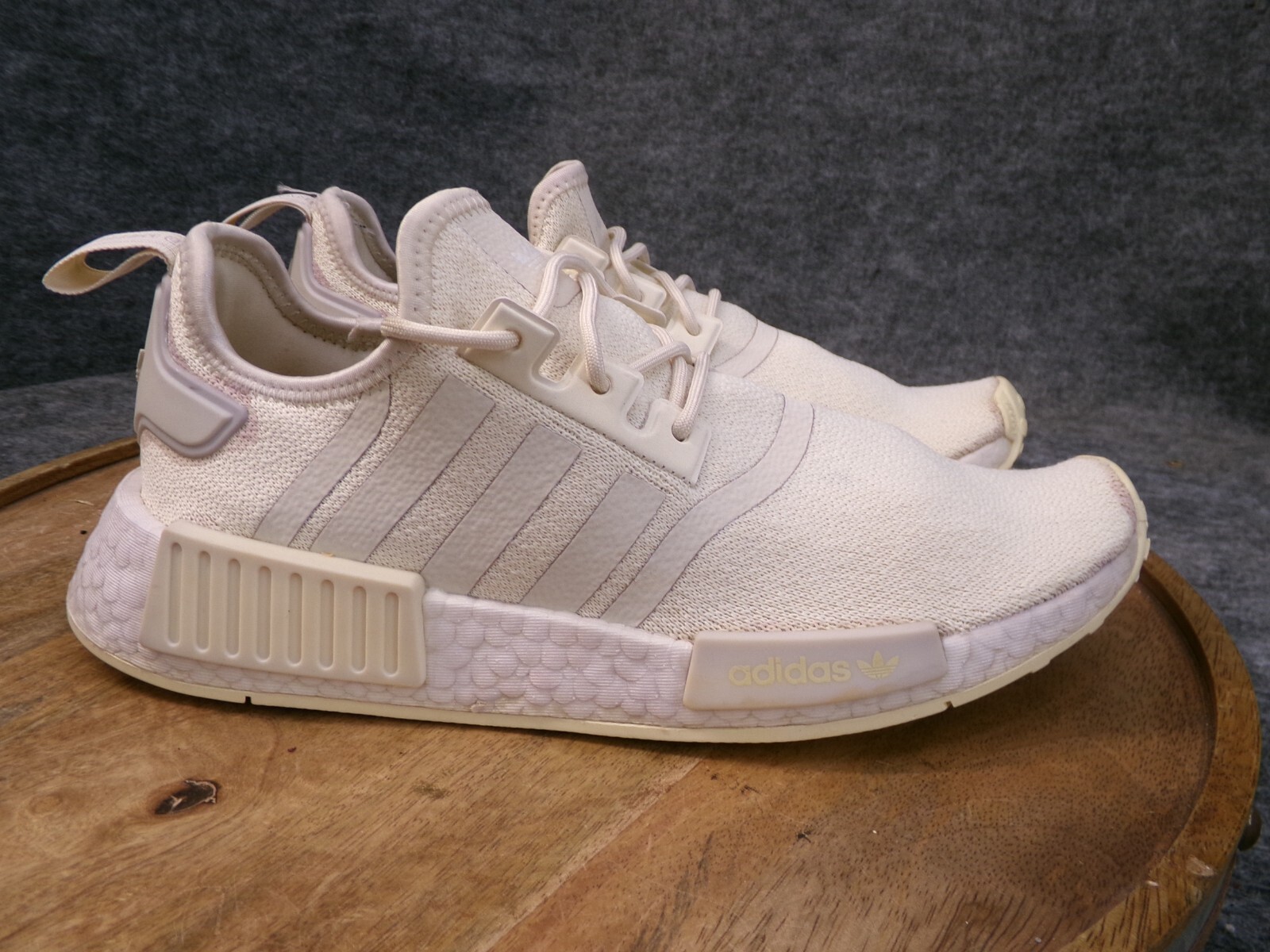 Adidas NMD R1 Wonder White Off White Womens Running Sneakers Size 8.5 GX8383