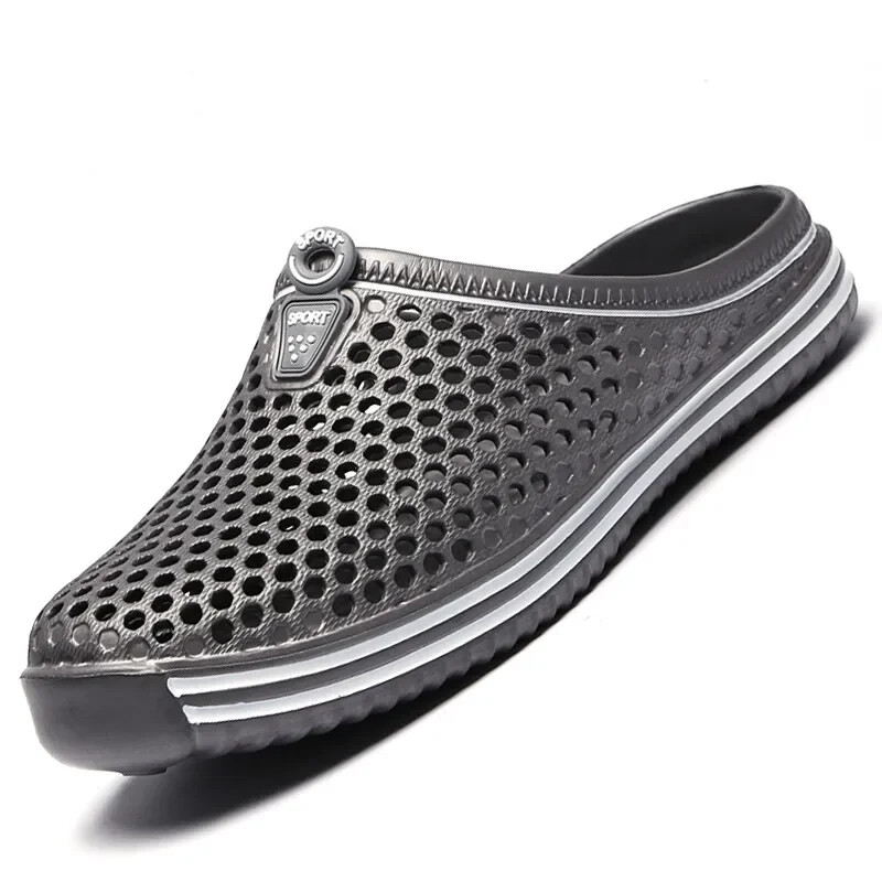 Comfortable Men Pool Sandals Summer Outdoor Beach Shoes Men Slip on Garden Clogs