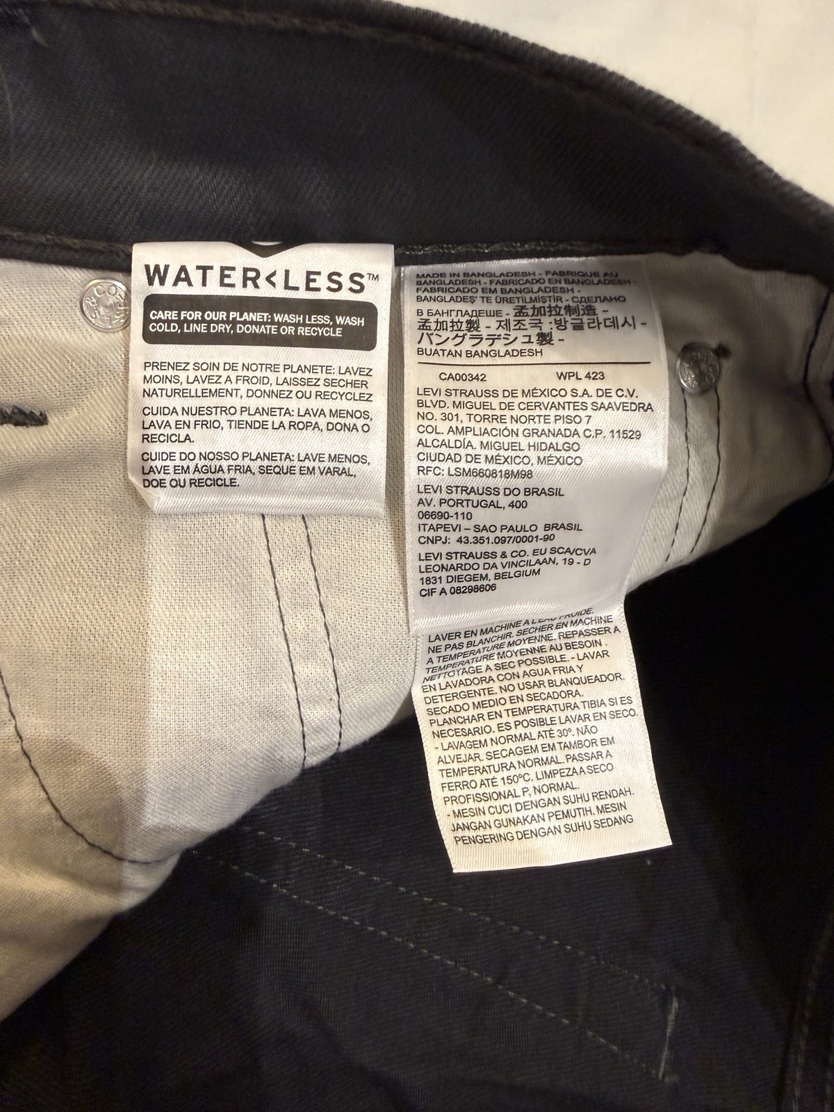 Men’s Levi’s 541 Athletic Taper With Stretch 32 X 36 Dark Gray New With Tags ￼