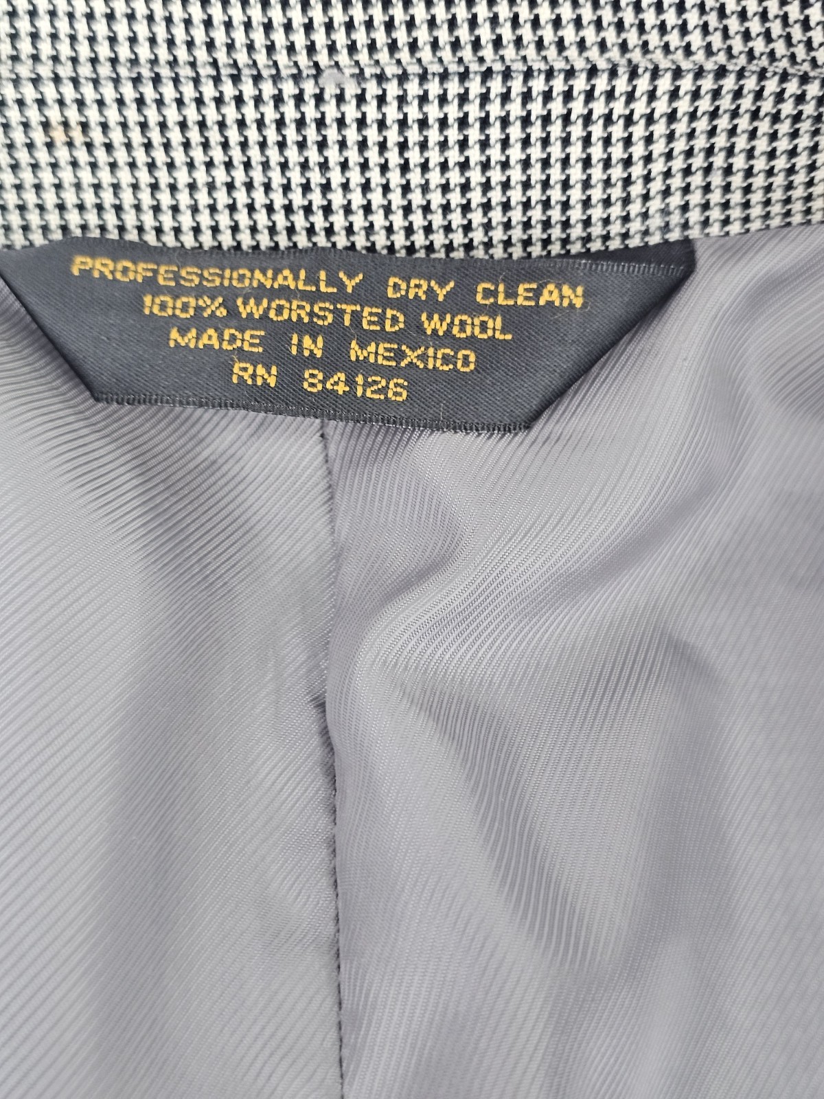 Sturbridge Classics Worsted Wool 2 Pc Suit Jacket 42R Pants 38R x 31 Houndstooth