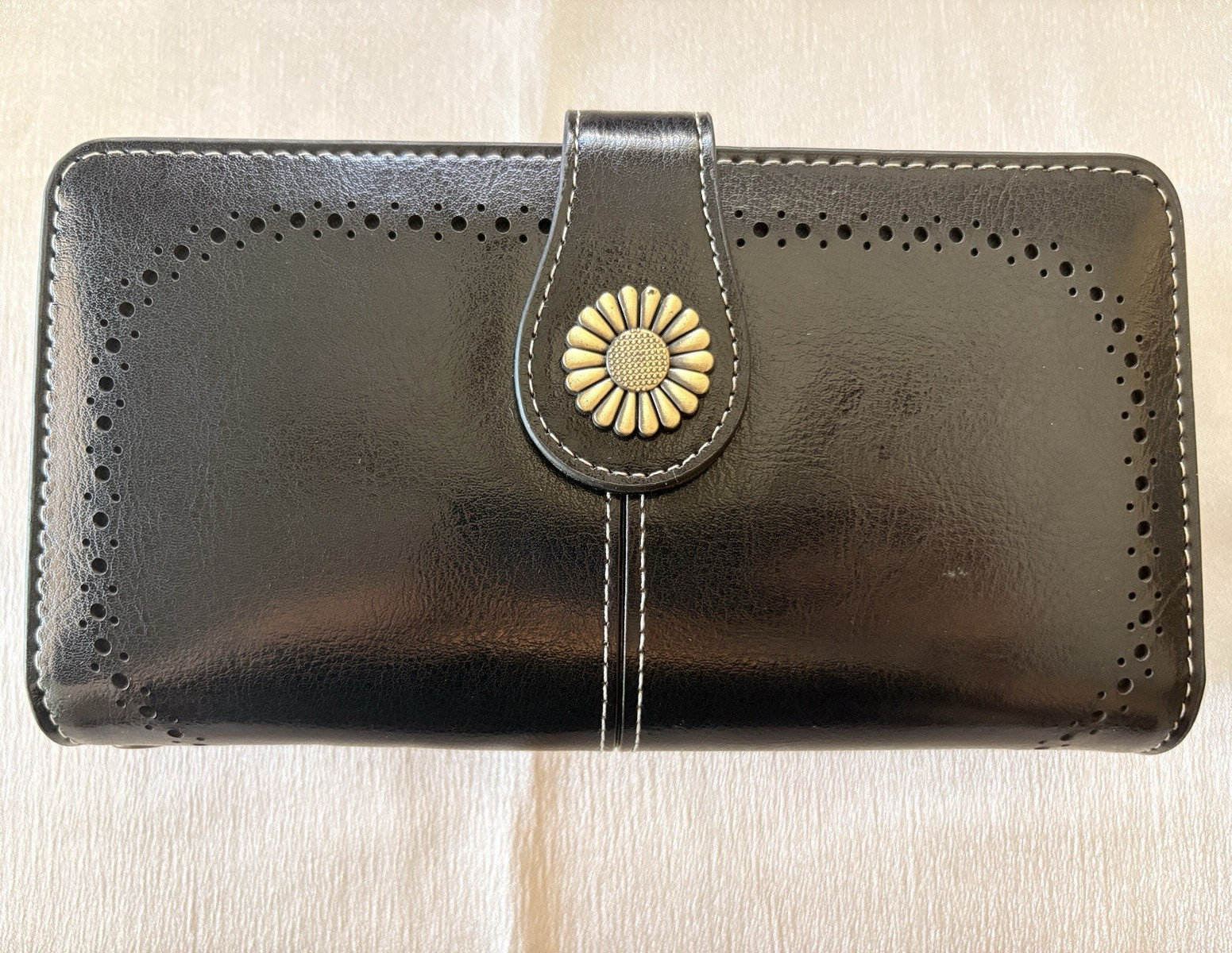 Women’s Black Folding Clutch Wallet, Button Strap & Zip Compartment, Card ID