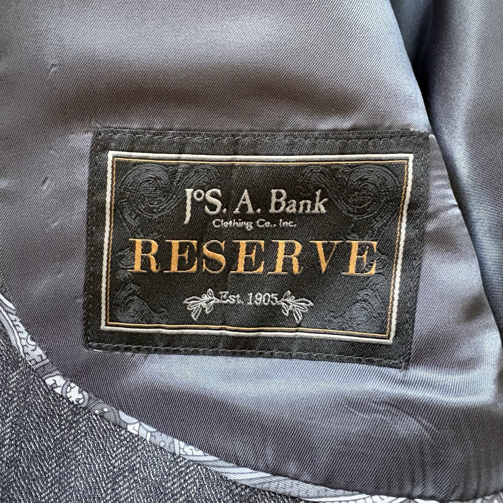 Jos A Bank Reserve Blazer Silk Wool Blend Herringbone Gray 48 Short Regal Fit