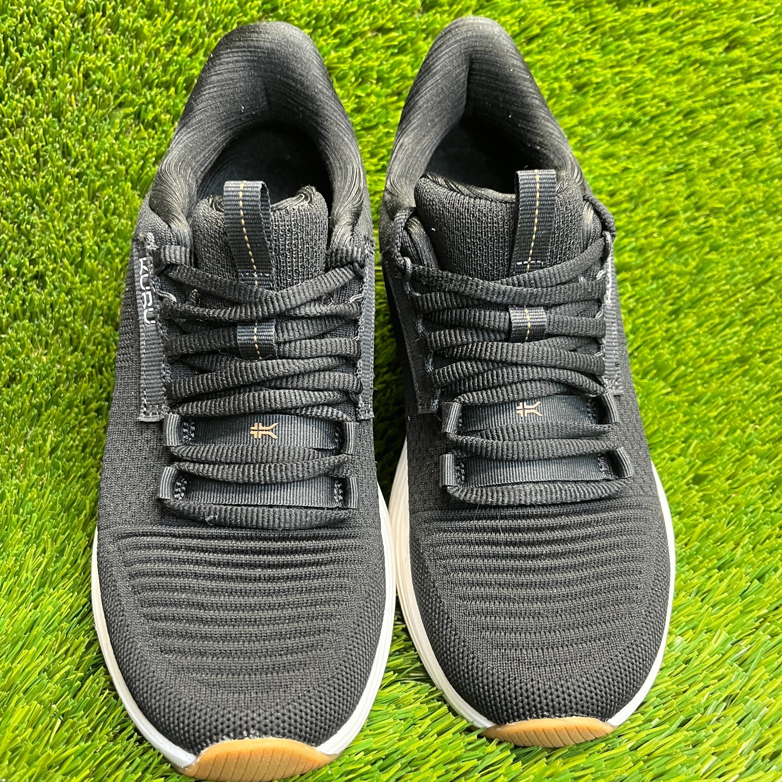 Kuru Atom 2 Womens Size 7.5 Black White Athletic Running Walking Shoes Sneakers