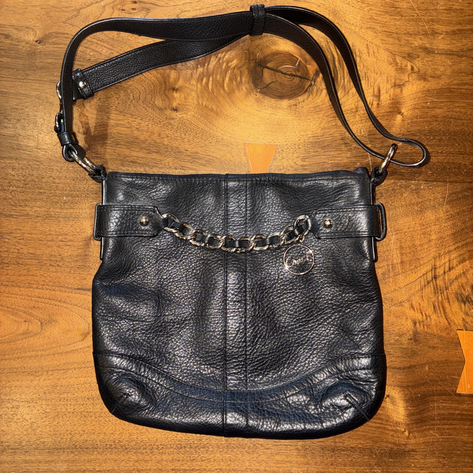 Vintage Coach F19722 Black Pebbled Leather Chain Bag Silver HW Adjustable Strap
