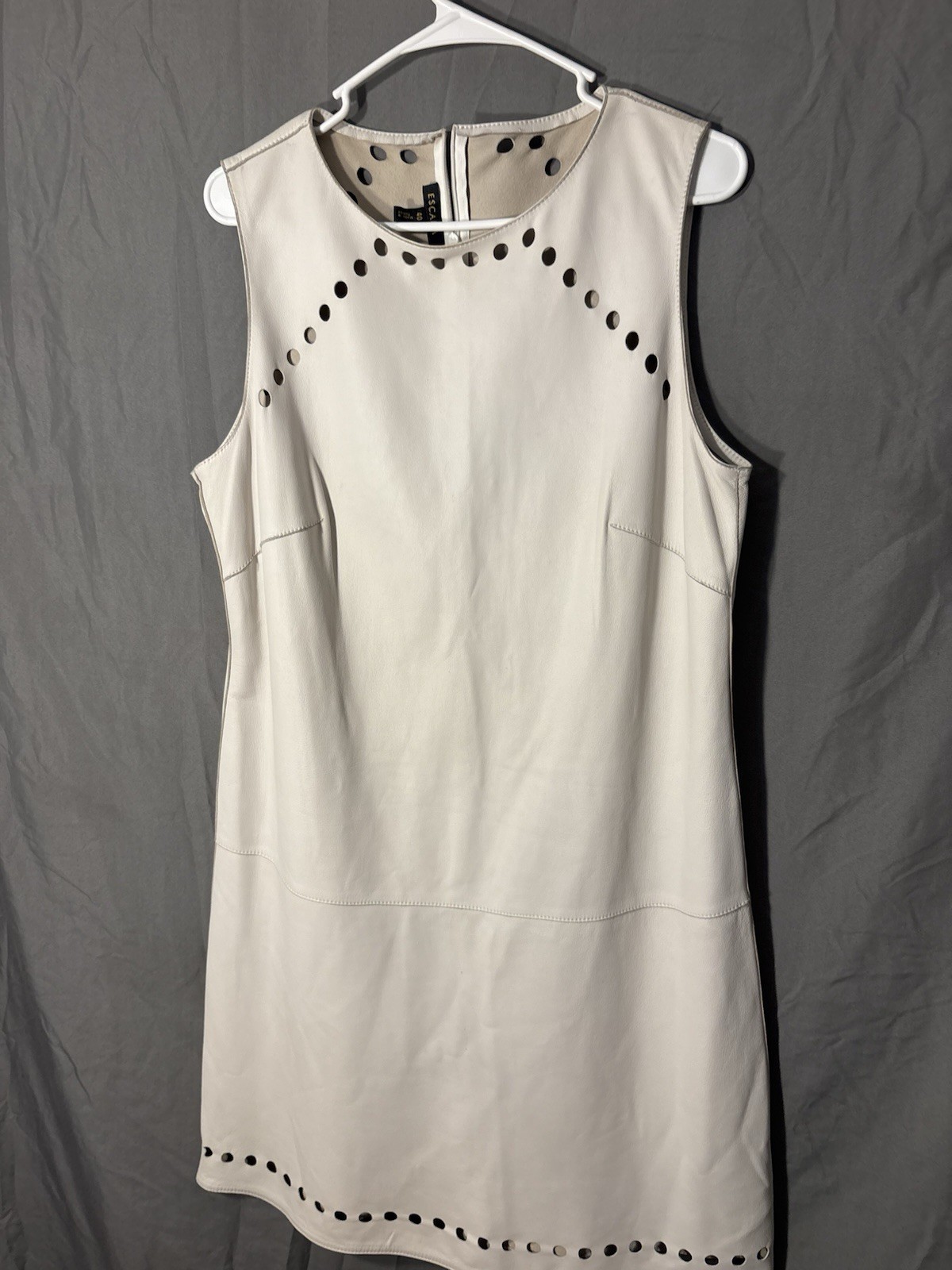 ESCADA Beige Leather Sheath Dress Cutout Sleeveless Knee Length Round Neck 40