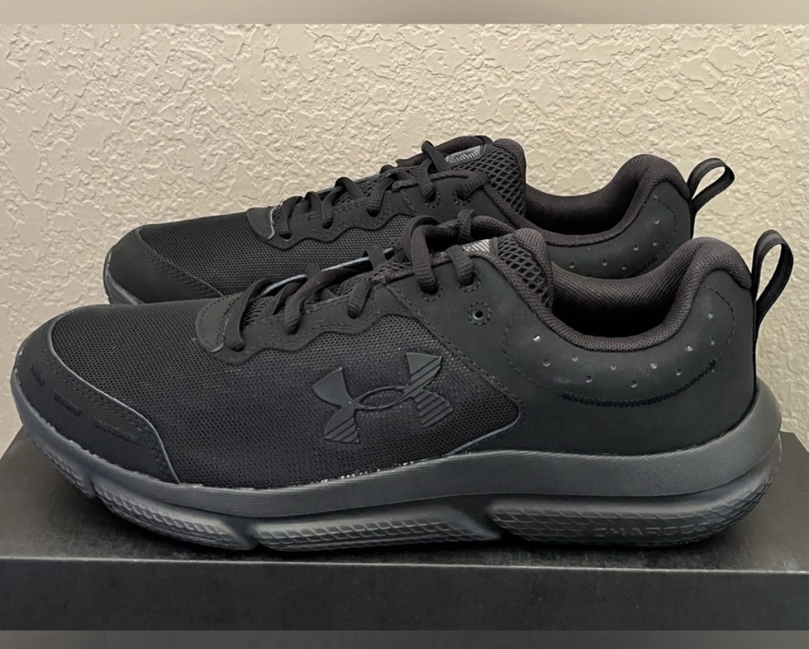 Under Armour Men’s Charged Assert 10 Shoes Black Color Size-10