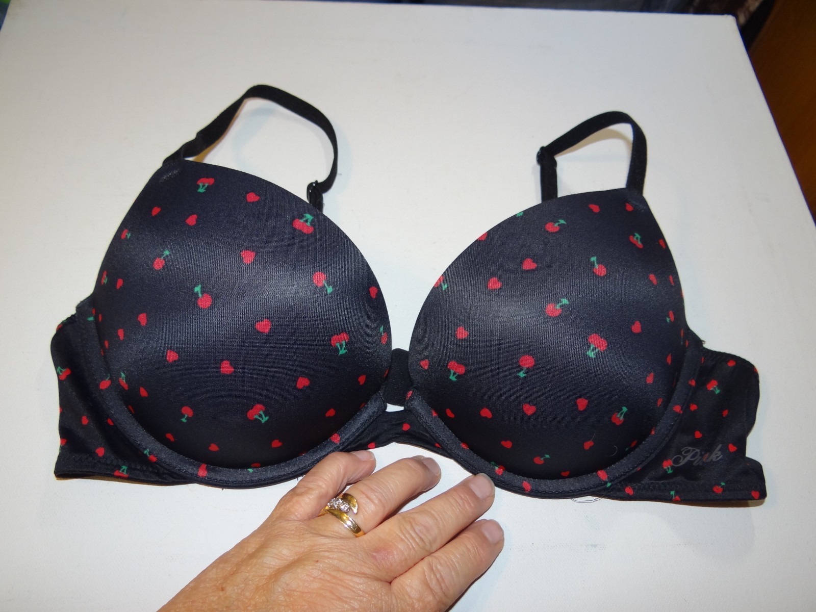 Victoria’s Secret PINK 36B Wear Everywhere Super Push Up Cherries Hearts Bra