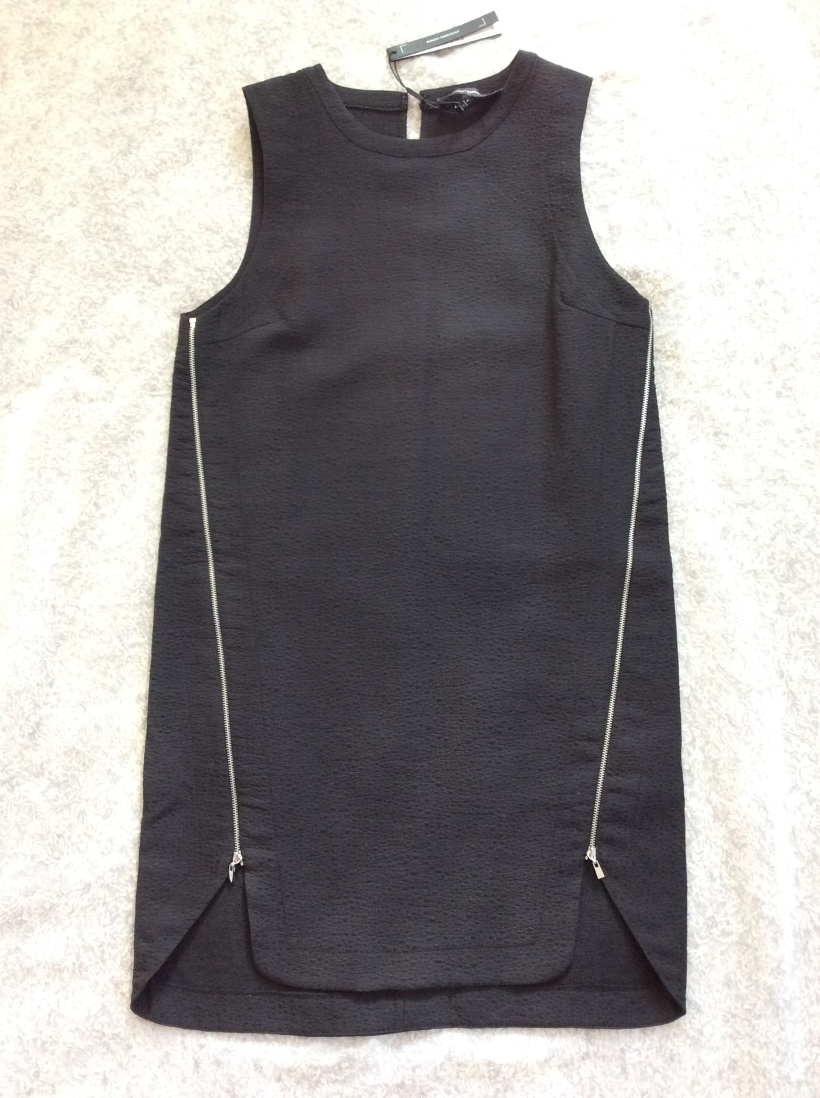 Robert Rodriguez Black Textured Sleeveless Dress – Size 4 NWT