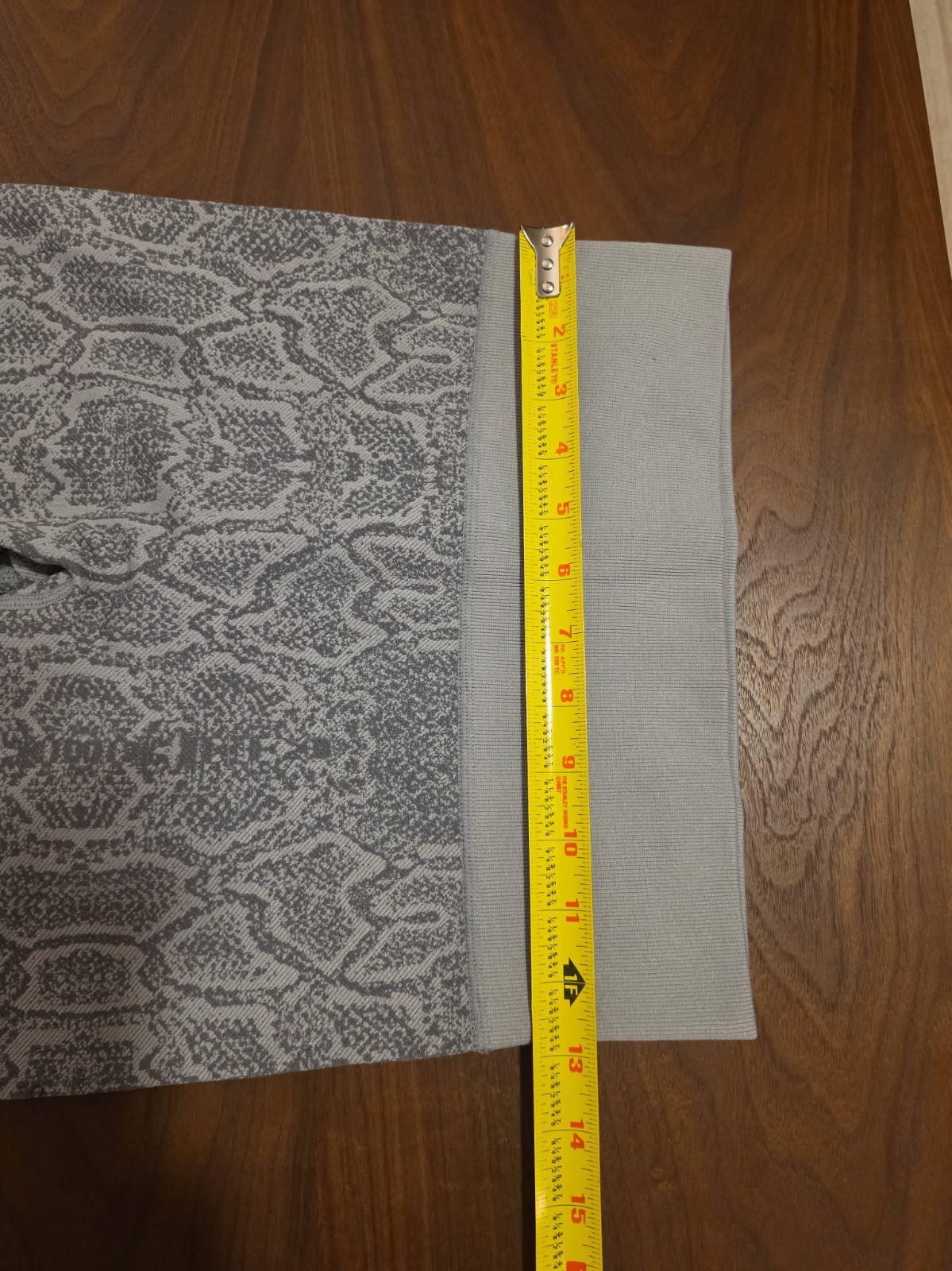 Forever 21 Leggings Women S Gray Snakeskin Print High Rise Athleisure Stretch