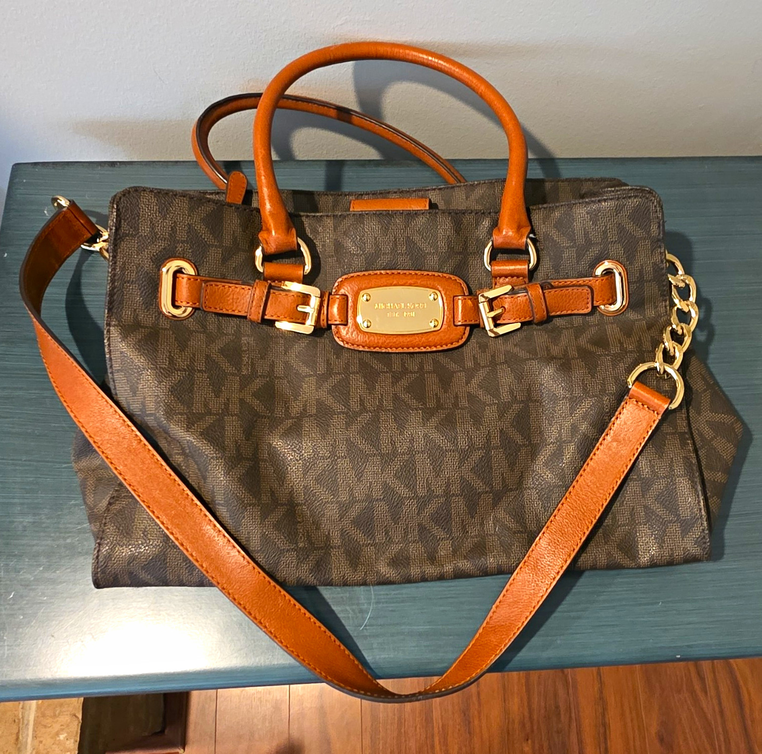 MICHAEL KORS BROWN LOGO SATCHEL TOP HANDLE HANDBAG