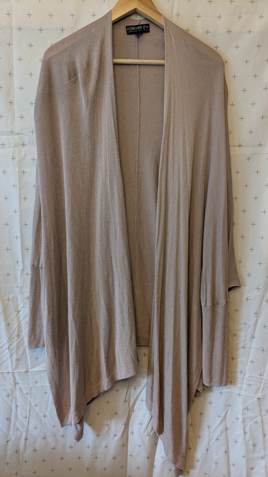 Forever 21 plus size 1X dolman style open front drape cardigan in taupe