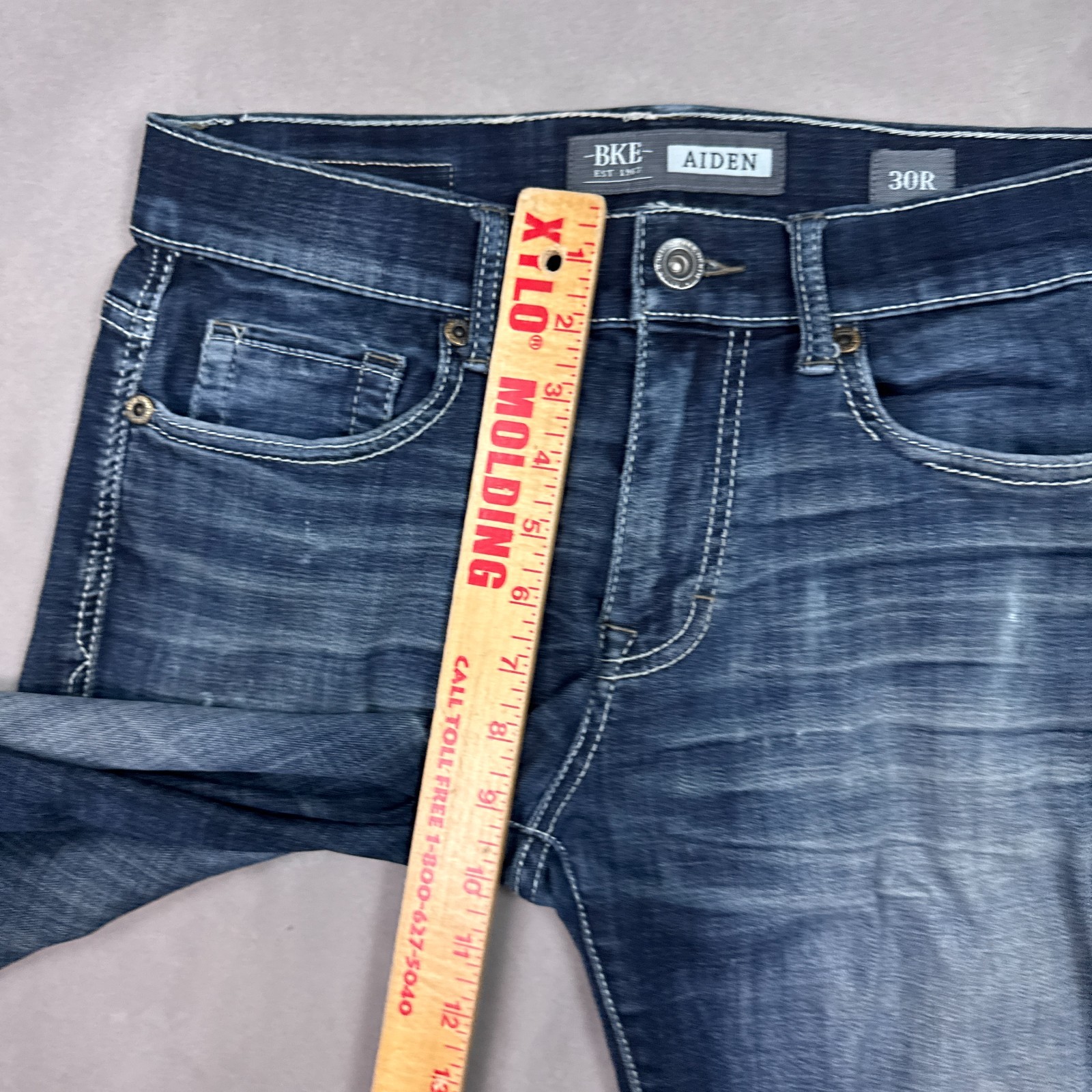 BKE Buckle Jeans Mens 30×32 Blue Aiden Pants Ultra Stretch Distressed Dirty Wash