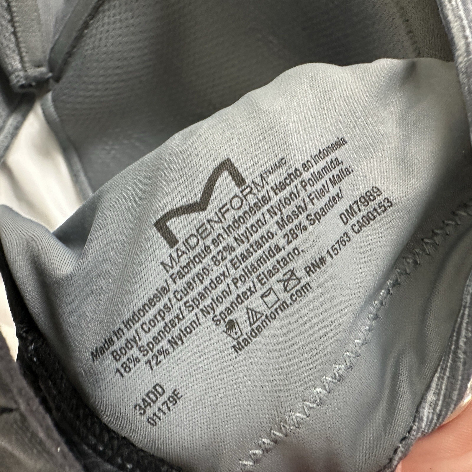 Maidenform DM7989 Ultimate Med Impact Sports Bra Crossback UW Womens 34DD Gray