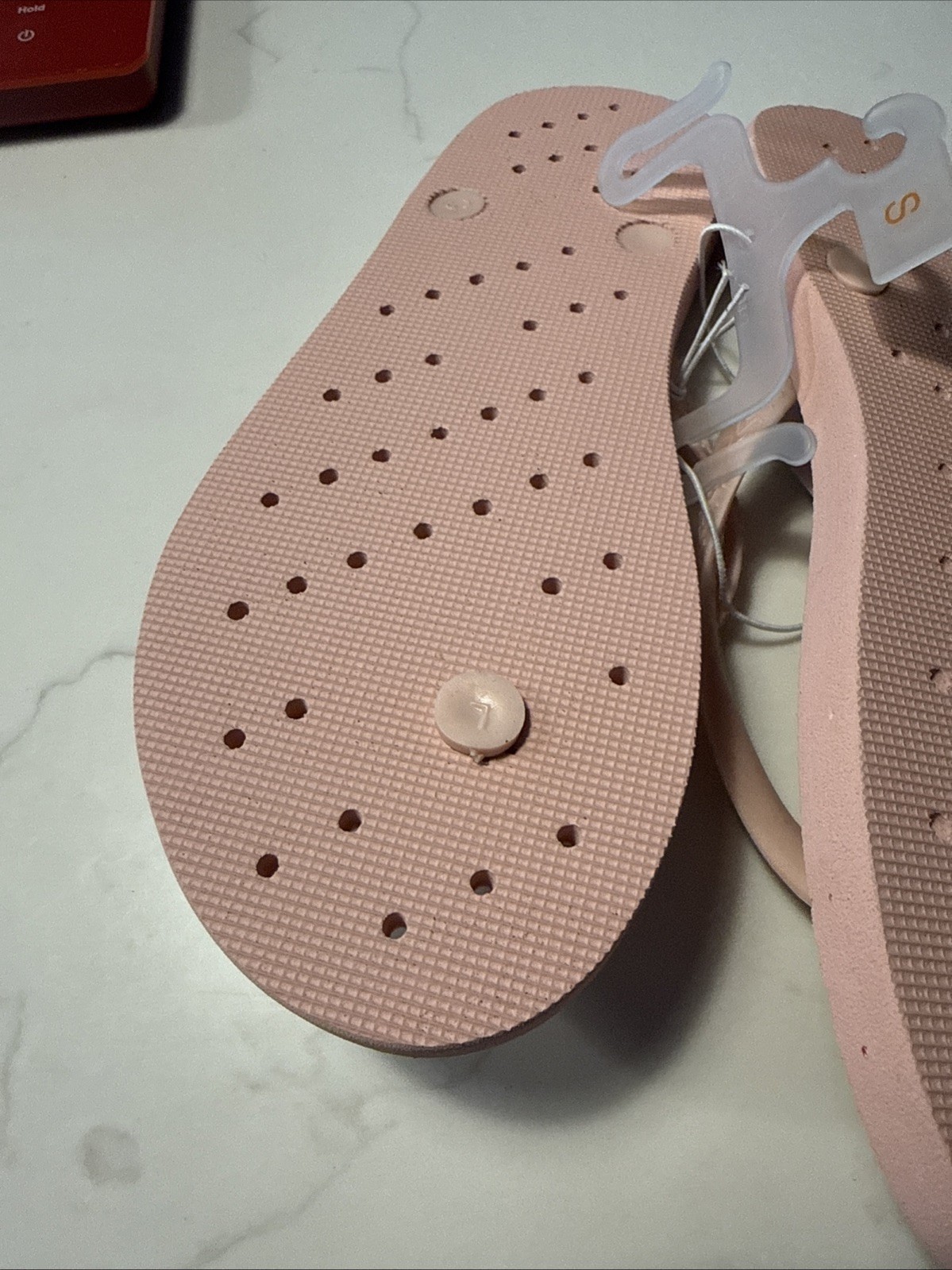Room Essentials Shower Shoes Pink Size Small